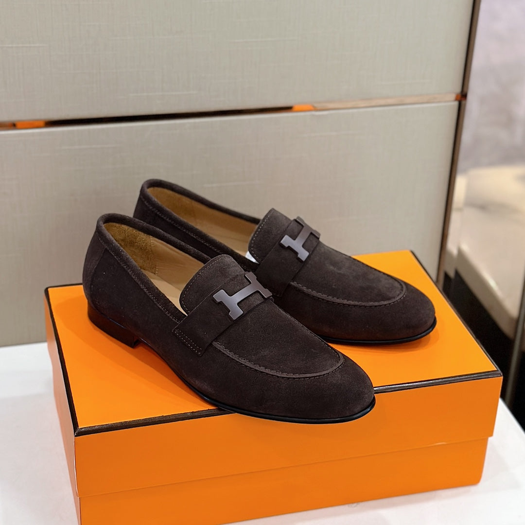 Hermès Loafers – Double H Buckle, Handmade Genuine Leather Sole, Elegant Gentleman Style