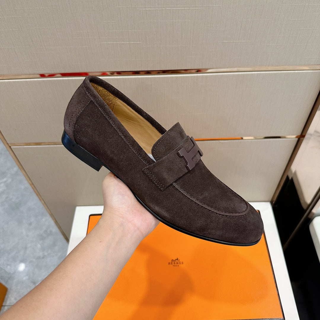 Hermès Loafers – Double H Buckle, Handmade Genuine Leather Sole, Elegant Gentleman Style