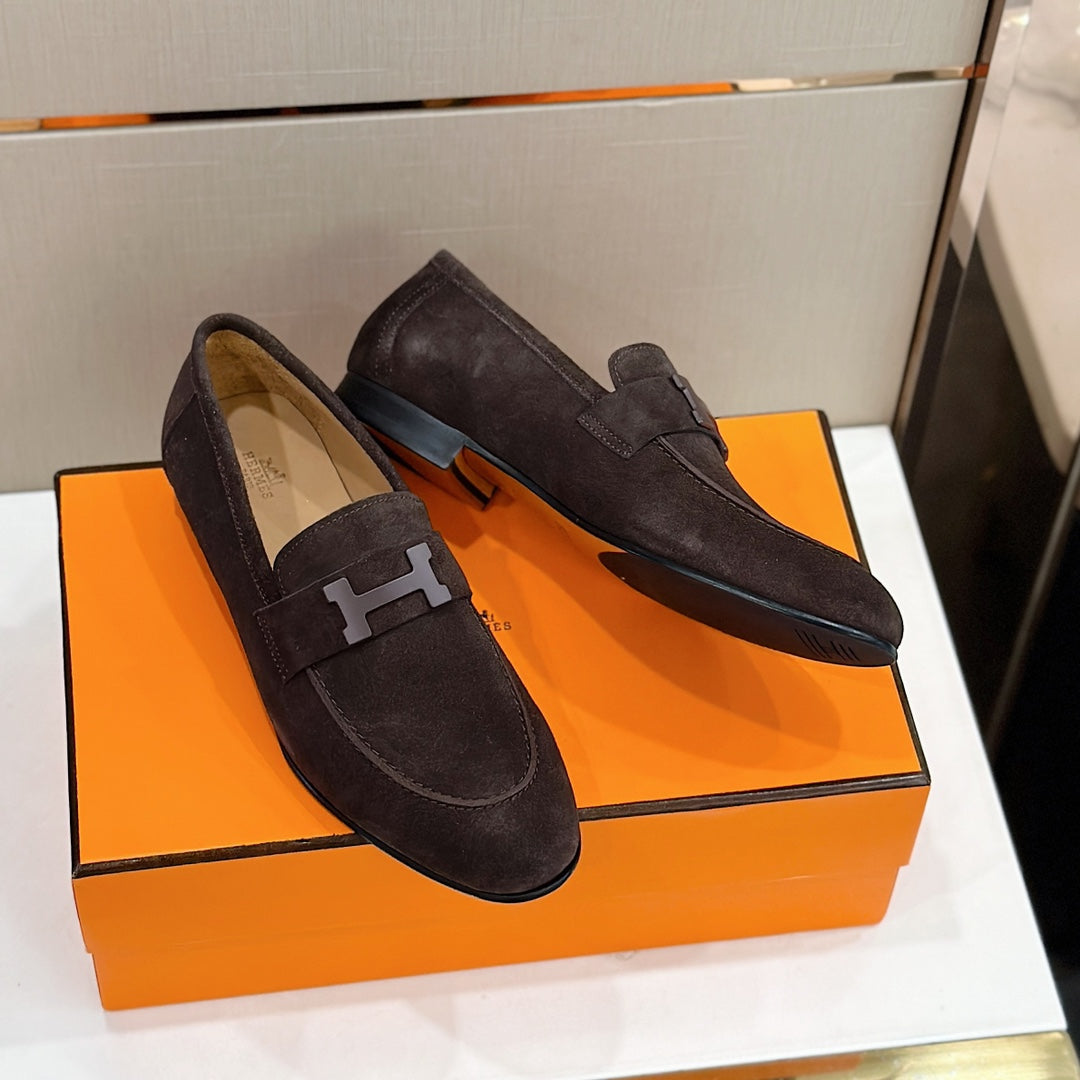 Hermès Loafers – Double H Buckle, Handmade Genuine Leather Sole, Elegant Gentleman Style