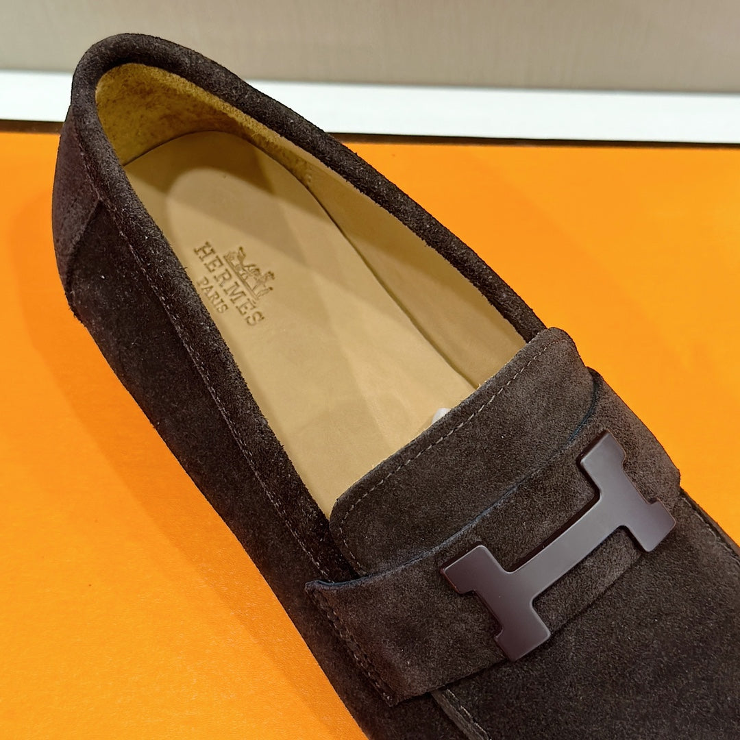 Hermès Loafers – Double H Buckle, Handmade Genuine Leather Sole, Elegant Gentleman Style