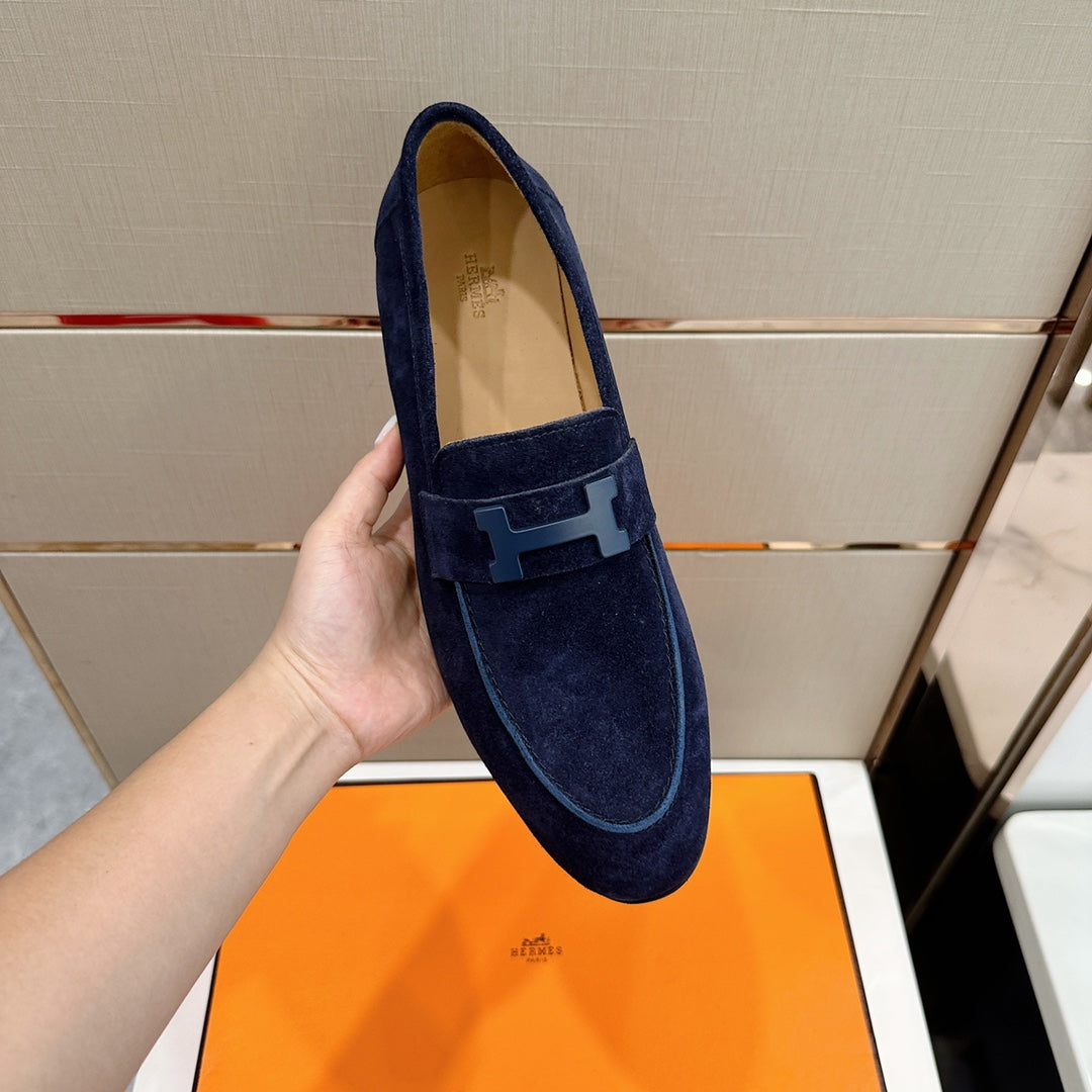 Hermès Loafers – Double H Buckle, Handmade Genuine Leather Sole, Elegant Gentleman Style
