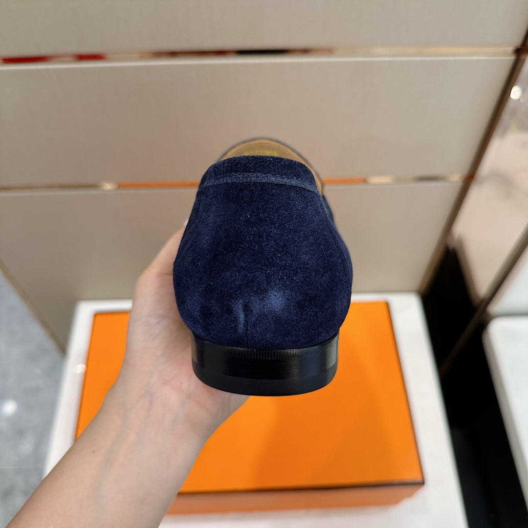 Hermès Loafers – Double H Buckle, Handmade Genuine Leather Sole, Elegant Gentleman Style