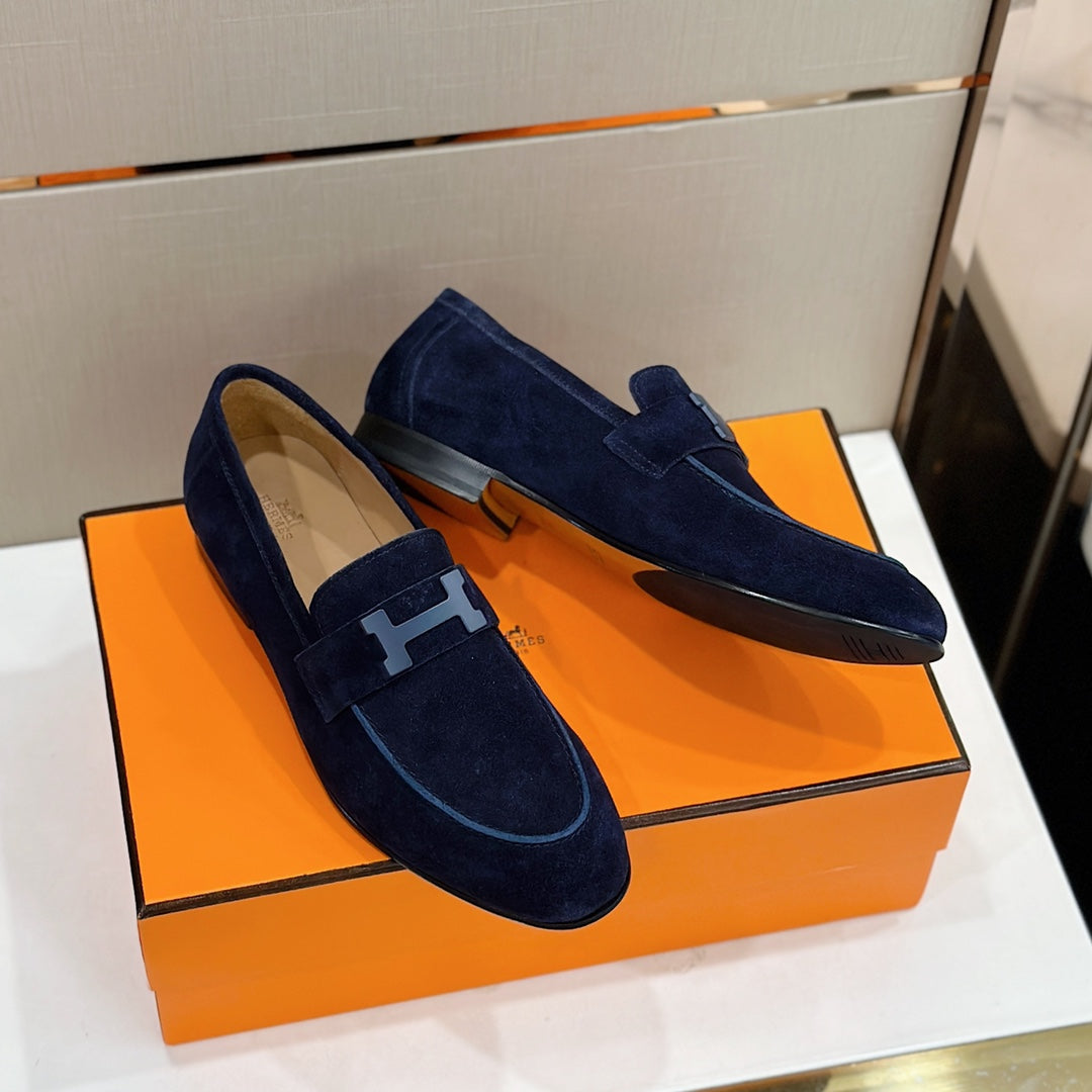Hermès Loafers – Double H Buckle, Handmade Genuine Leather Sole, Elegant Gentleman Style