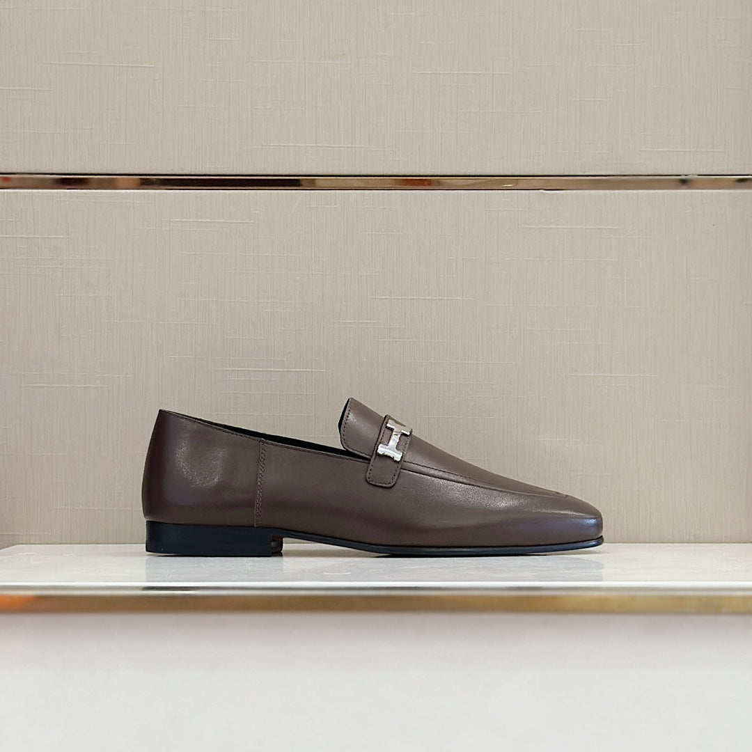 Hermès Loafers – Double H Buckle, Handmade Genuine Leather Sole, Elegant Gentleman Style
