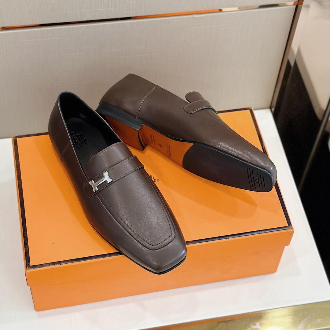 Hermès Loafers – Double H Buckle, Handmade Genuine Leather Sole, Elegant Gentleman Style