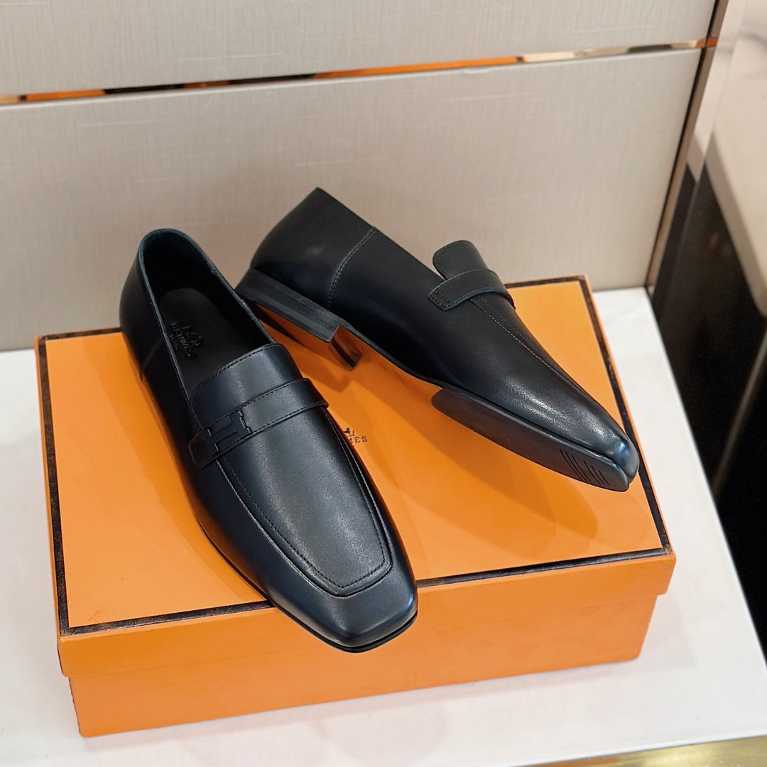 Hermès Loafers – Double H Buckle, Handmade Genuine Leather Sole, Elegant Gentleman Style