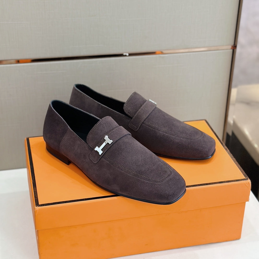 Hermès Loafers – Double H Buckle, Handmade Genuine Leather Sole, Elegant Gentleman Style