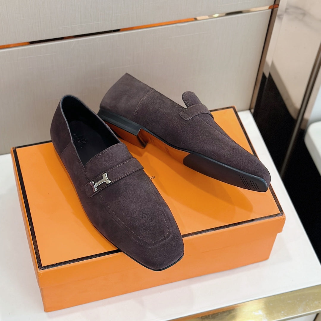 Hermès Loafers – Double H Buckle, Handmade Genuine Leather Sole, Elegant Gentleman Style