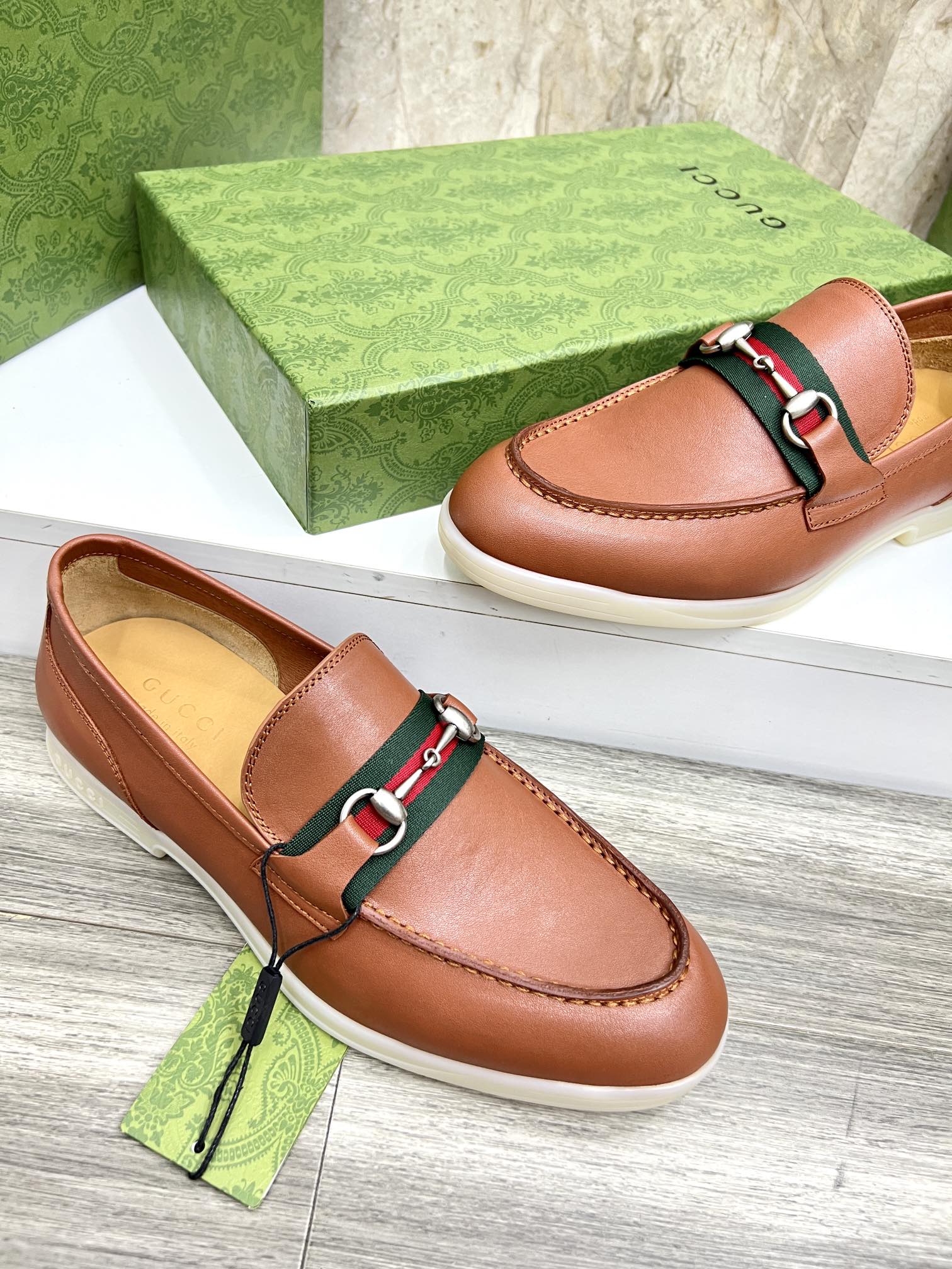 Gucci Men’s Horsebit Loafers – Lido Collection, Rubber Sole, Imported Leather