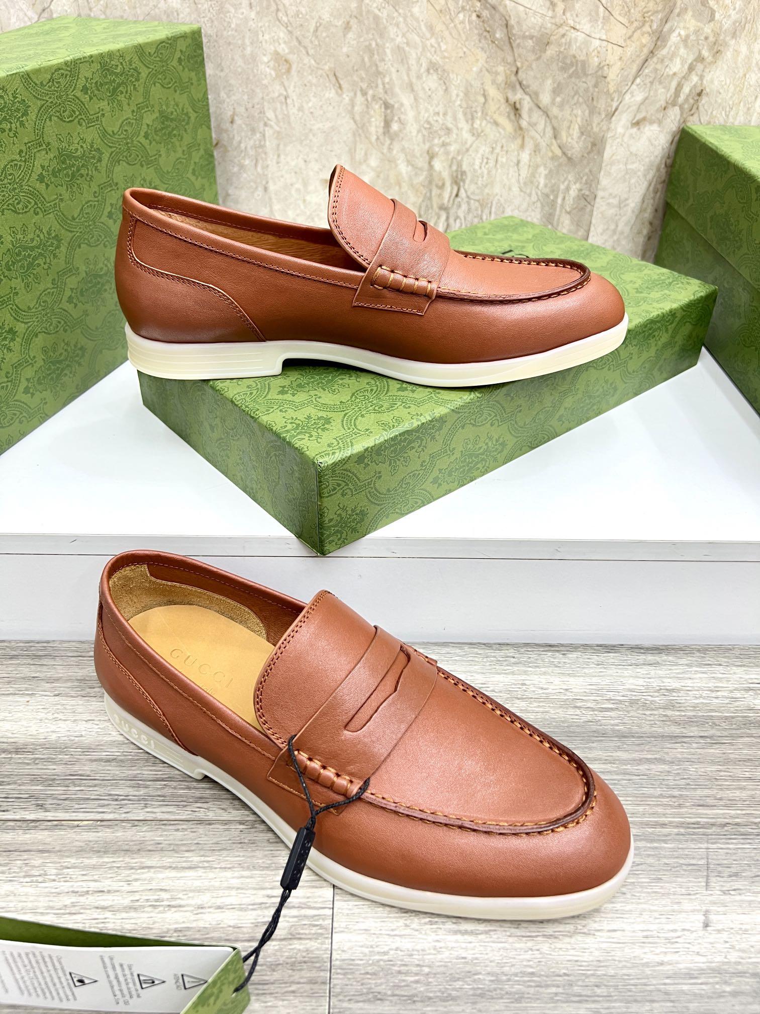 Gucci Men’s Horsebit Loafers – Lido Collection, Rubber Sole, Imported Leather