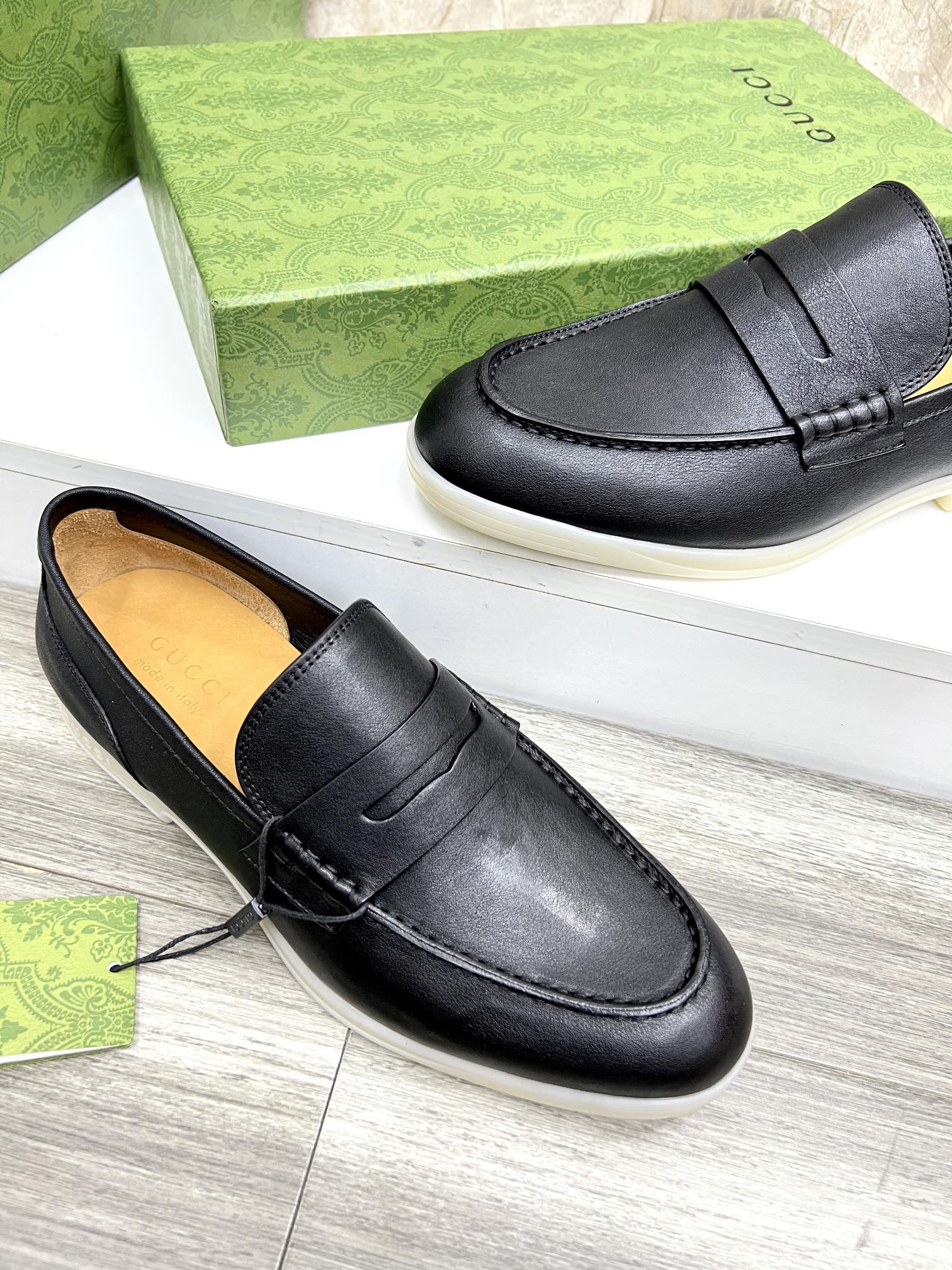 Gucci Men’s Horsebit Loafers – Lido Collection, Rubber Sole, Imported Leather