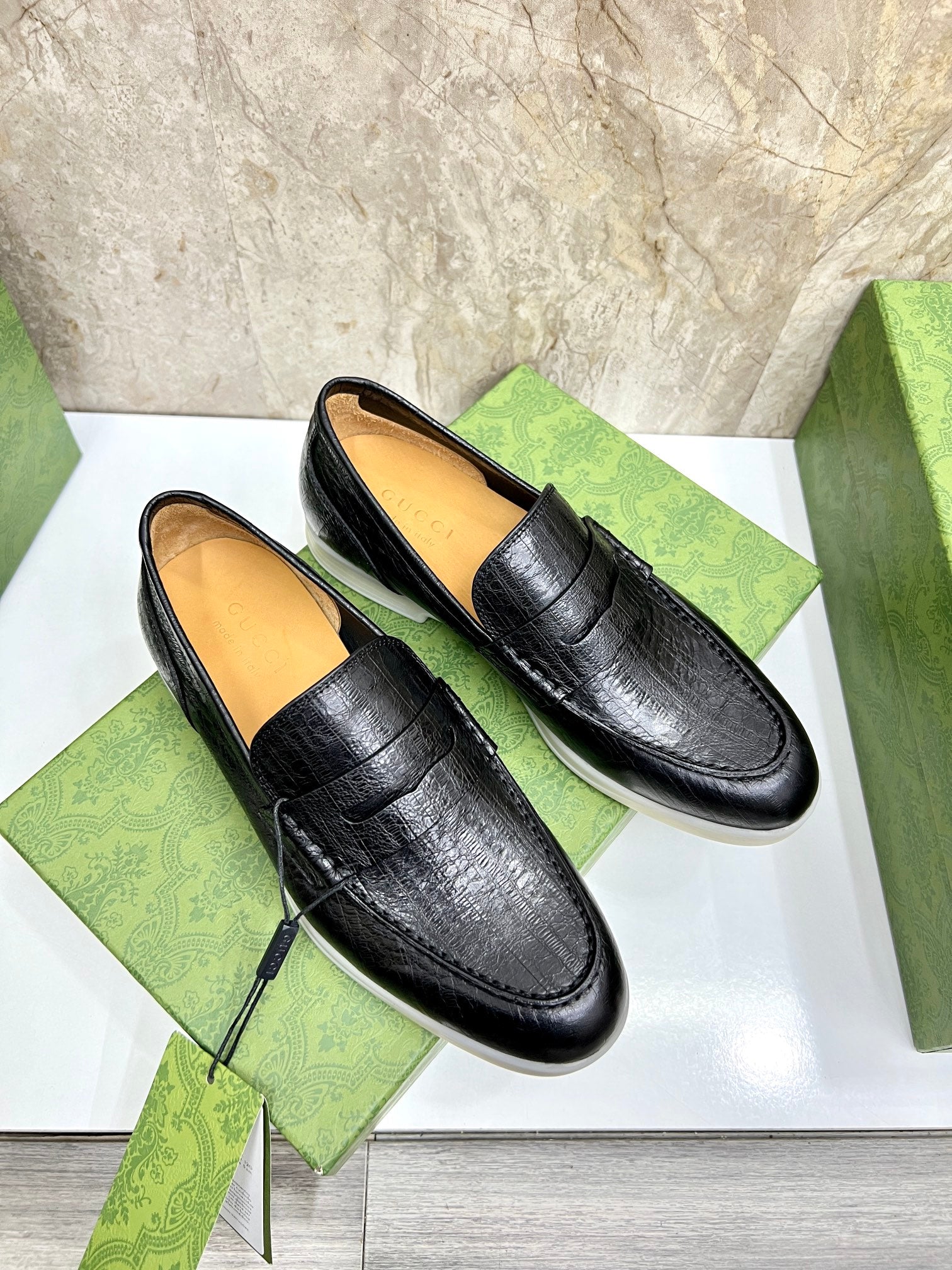 Gucci Men’s Horsebit Loafers – Lido Collection, Rubber Sole, Imported Leather