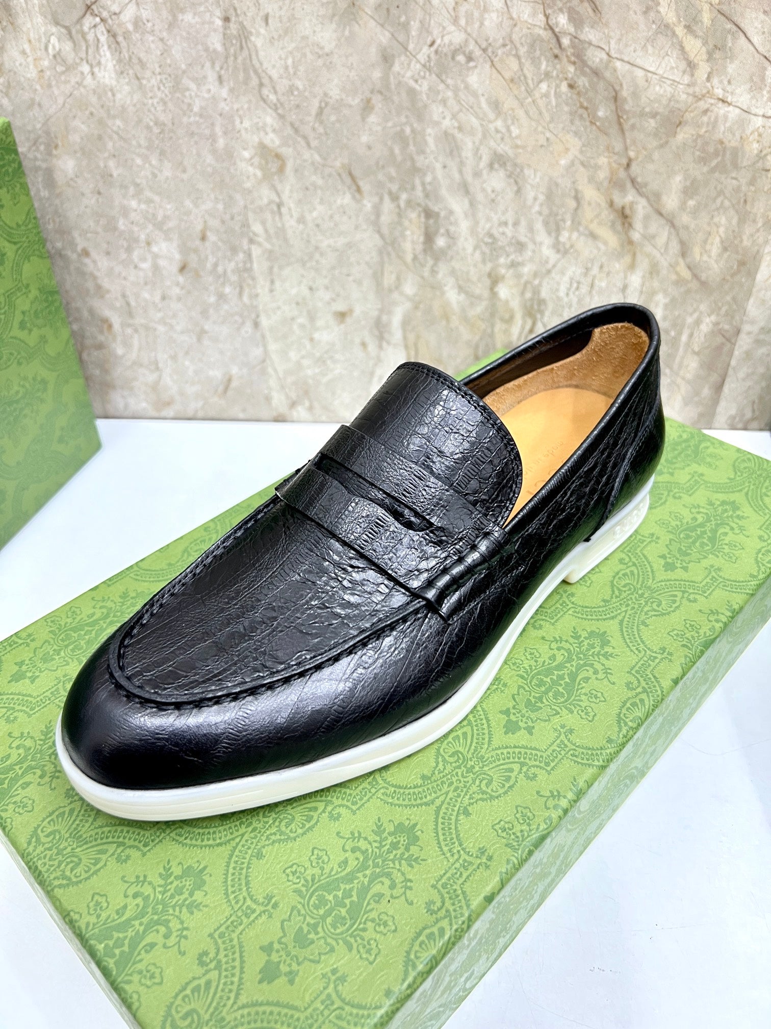 Gucci Men’s Horsebit Loafers – Lido Collection, Rubber Sole, Imported Leather