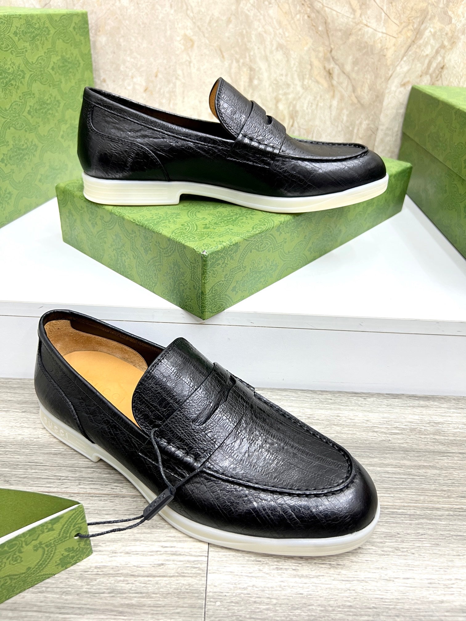 Gucci Men’s Horsebit Loafers – Lido Collection, Rubber Sole, Imported Leather