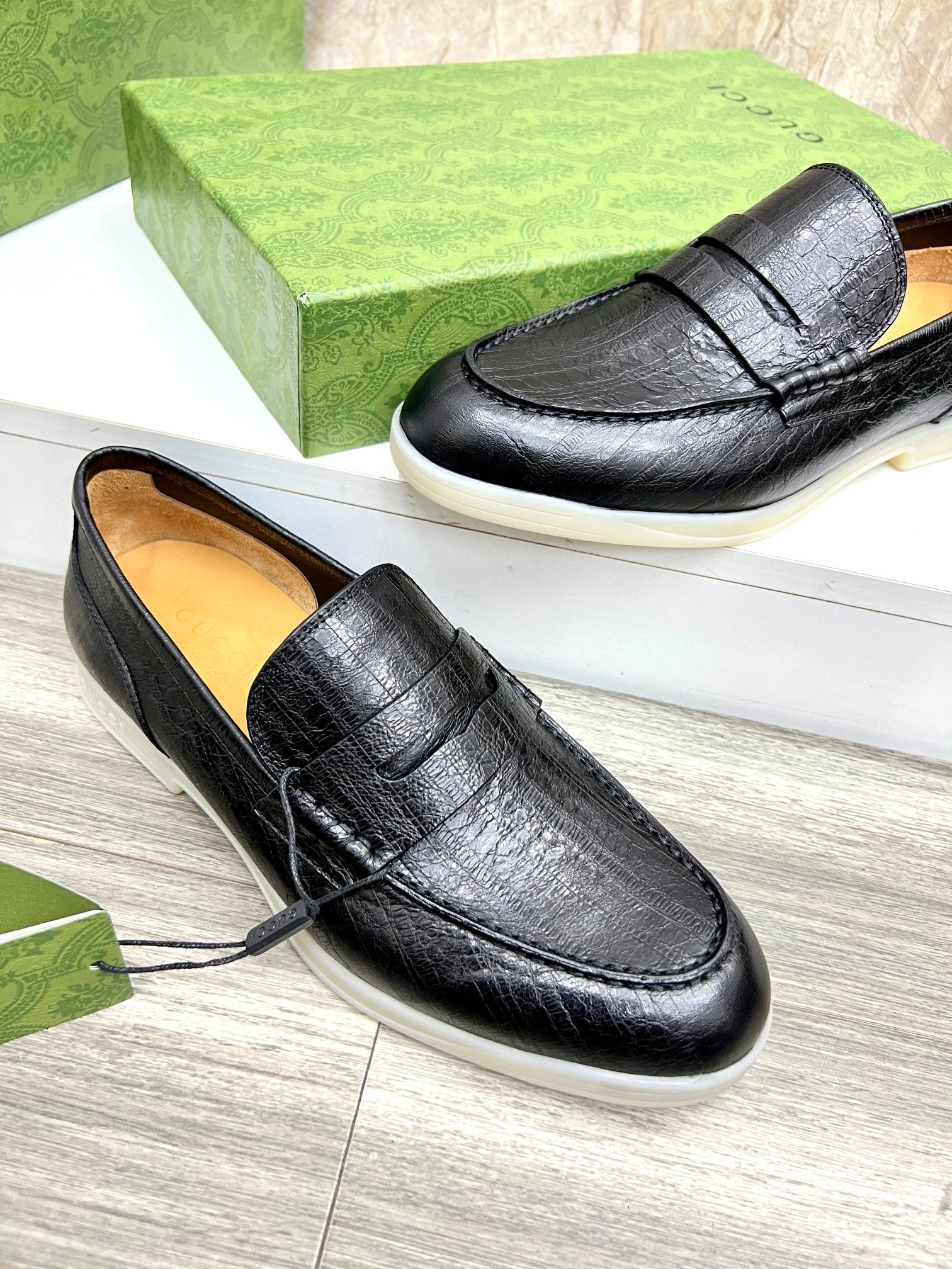 Gucci Men’s Horsebit Loafers – Lido Collection, Rubber Sole, Imported Leather