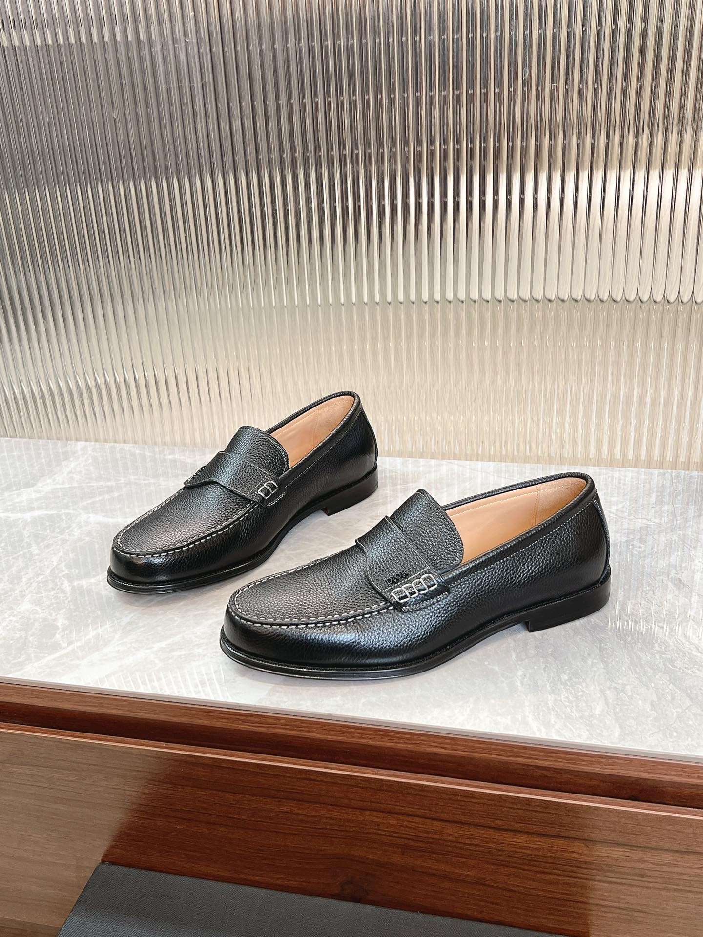 Dior Granville Men’s Loafers – Premium Brown Grained Leather | Sizes 38–46*