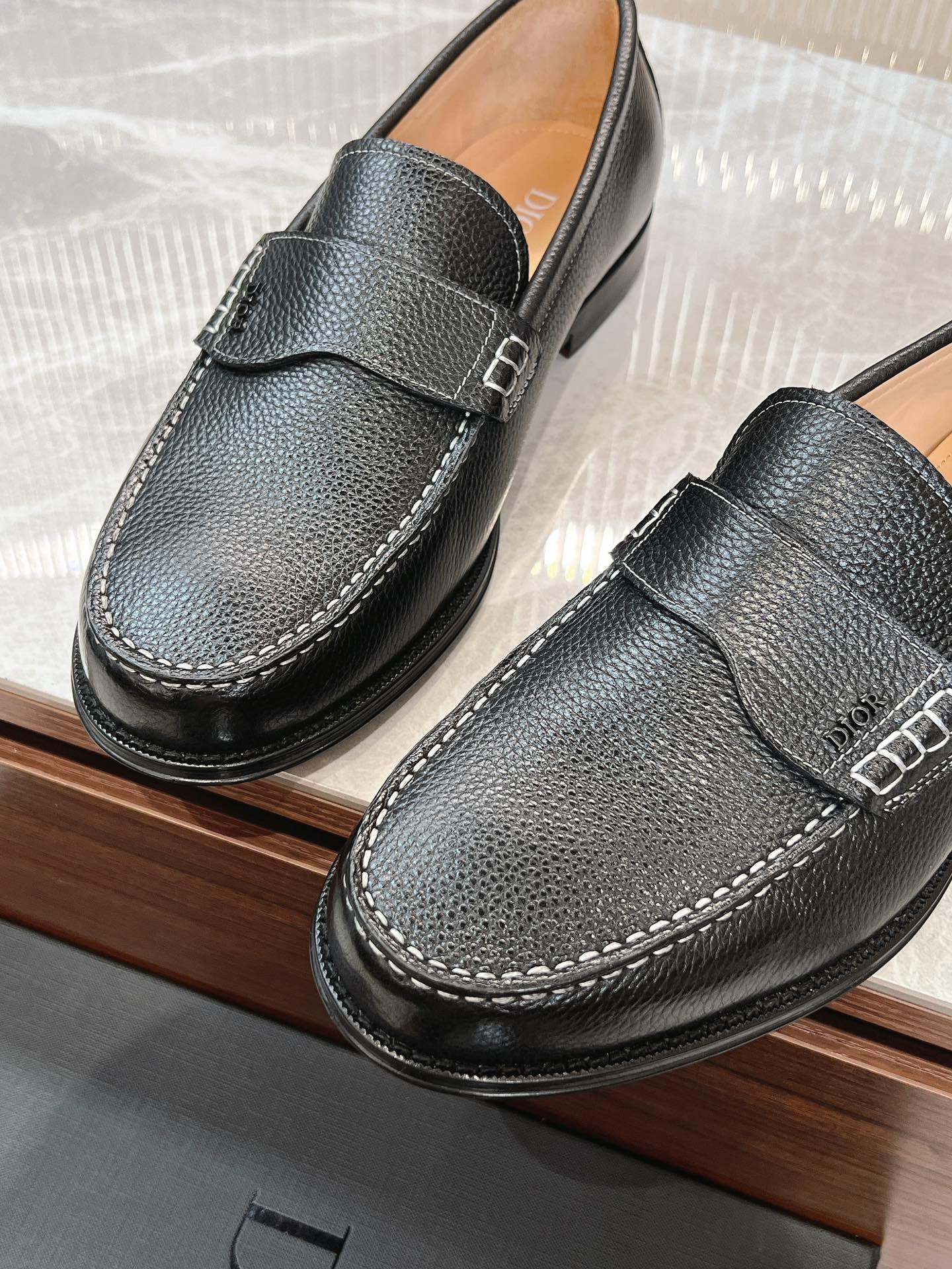 Dior Granville Men’s Loafers – Premium Brown Grained Leather | Sizes 38–46*