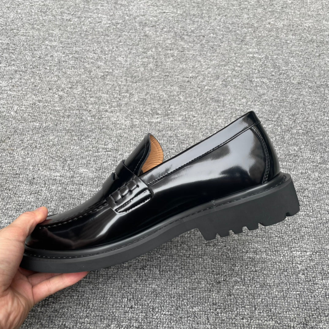 Dior Men’s Shoes – EXPLORER Derby | Premium Black Leather | Sizes 38–44