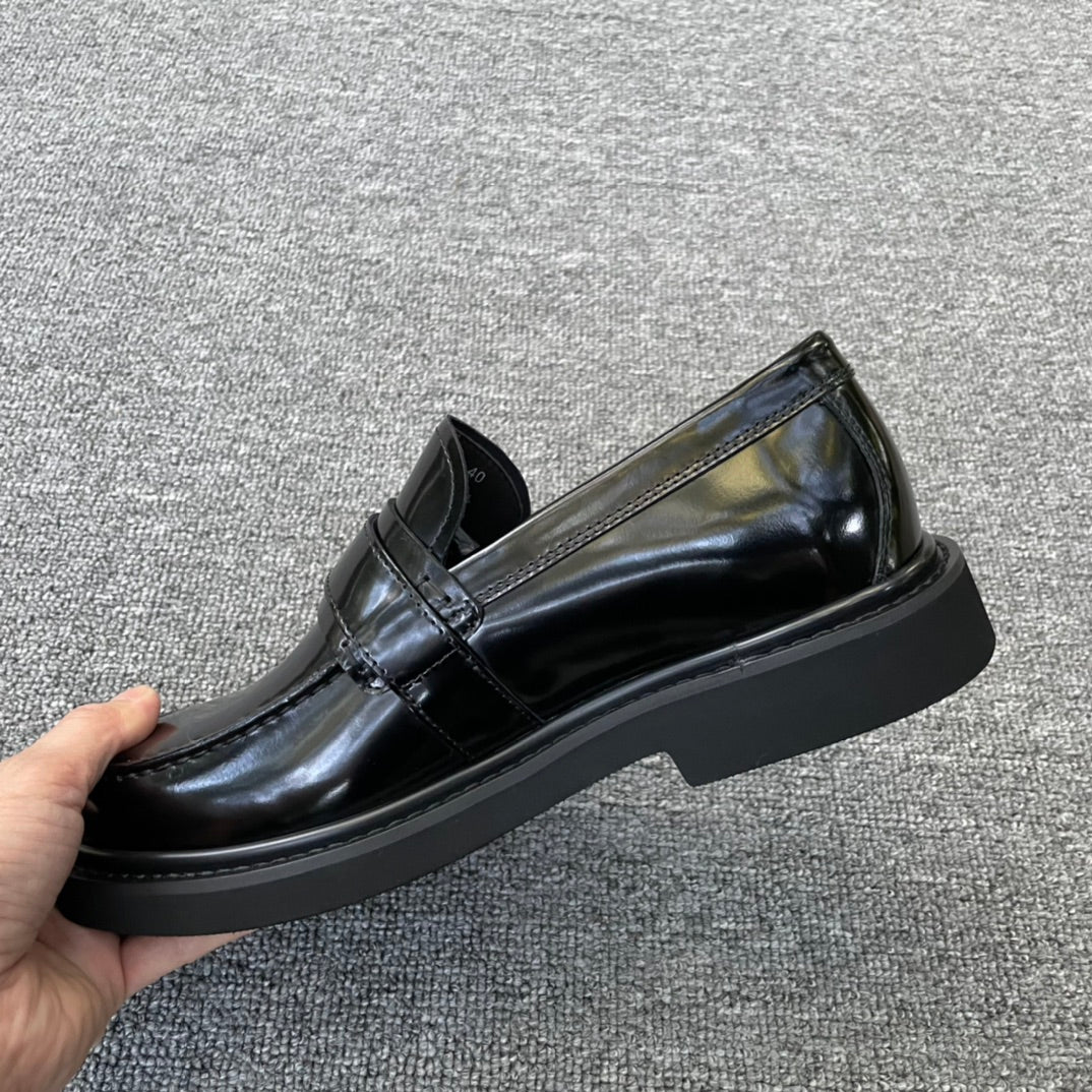 Dior Men’s Shoes – EXPLORER Derby | Premium Black Leather | Sizes 38–44