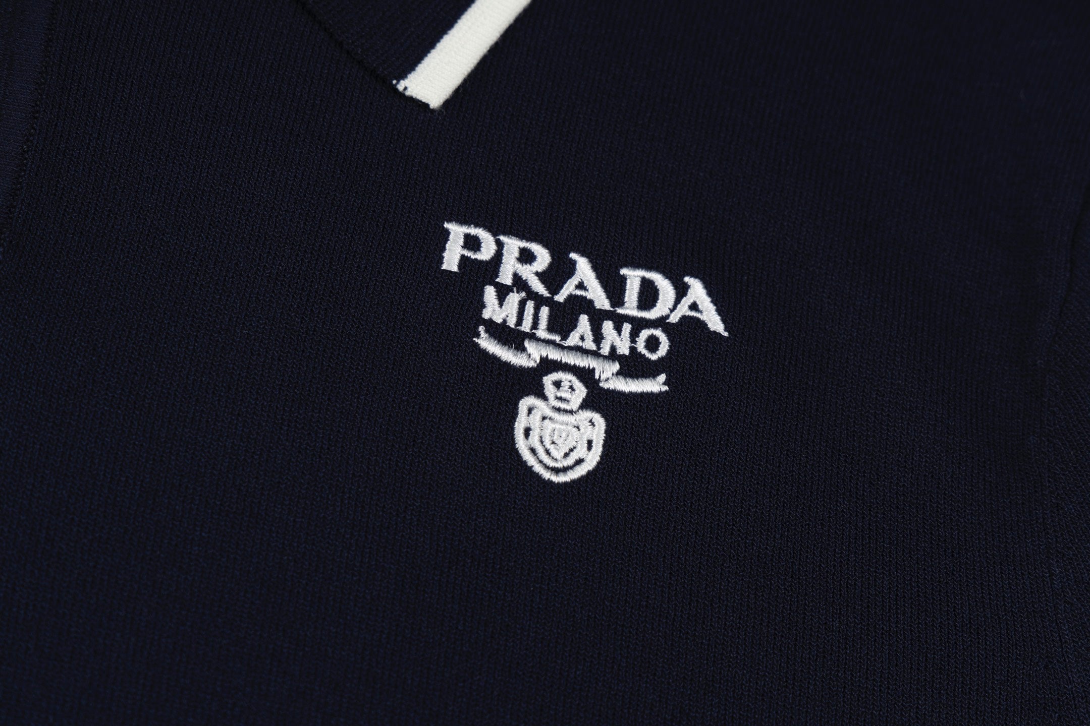 PRADA Contrast-Trim Knit Polo Shirt – Lightweight Breathable Summer Style – Sizes M–3XL