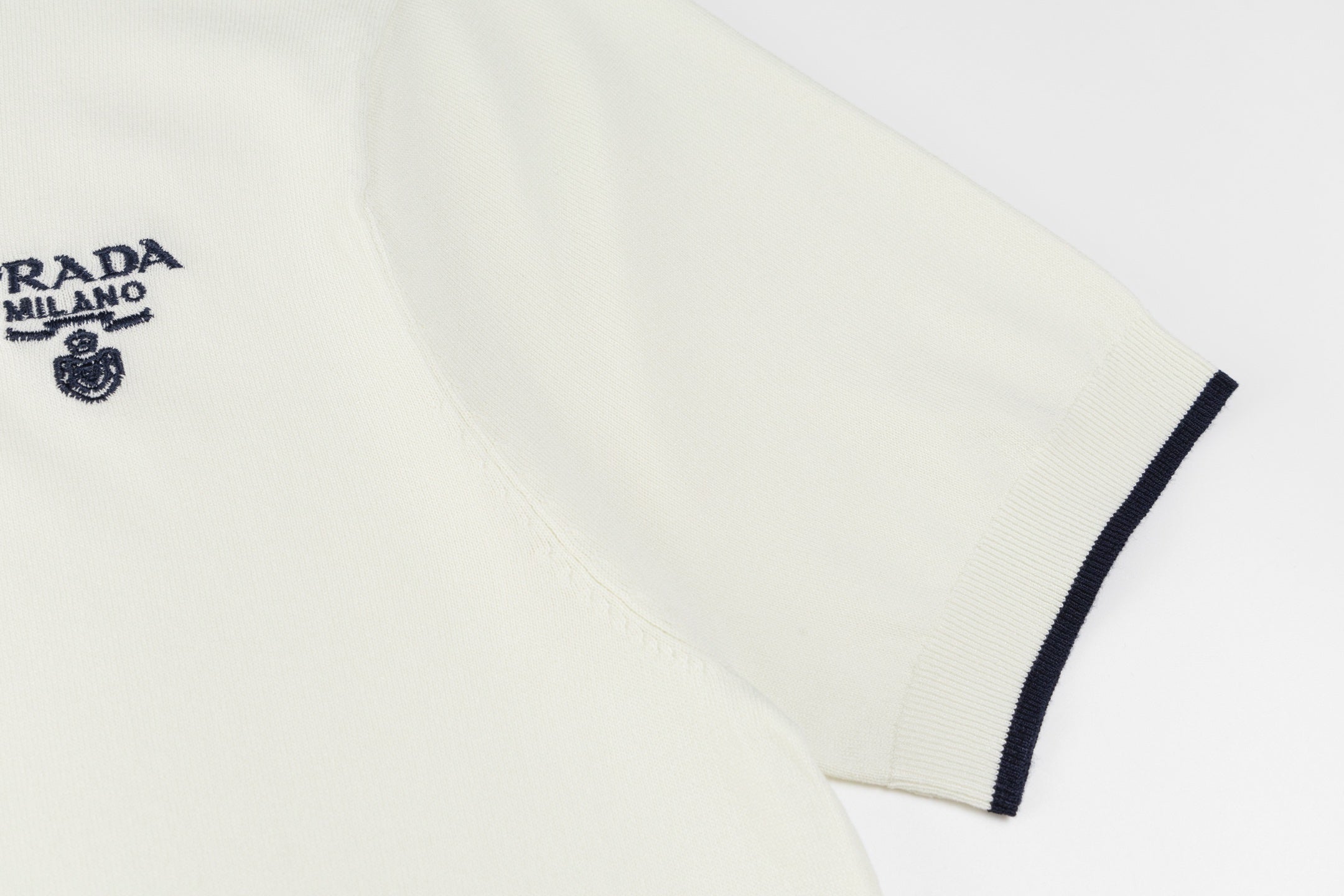 PRADA Contrast-Trim Knit Polo Shirt – Lightweight Breathable Summer Style – Sizes M–3XL