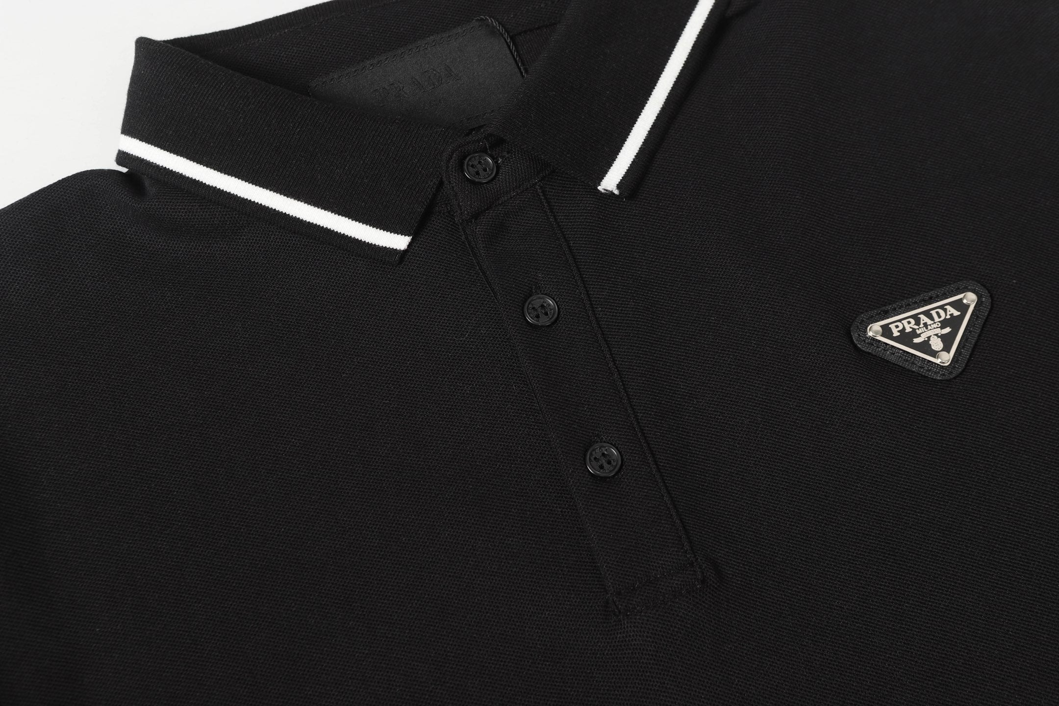 PRADA Essential Embroidered Logo Polo Shirt – Black – Sizes M–3XL