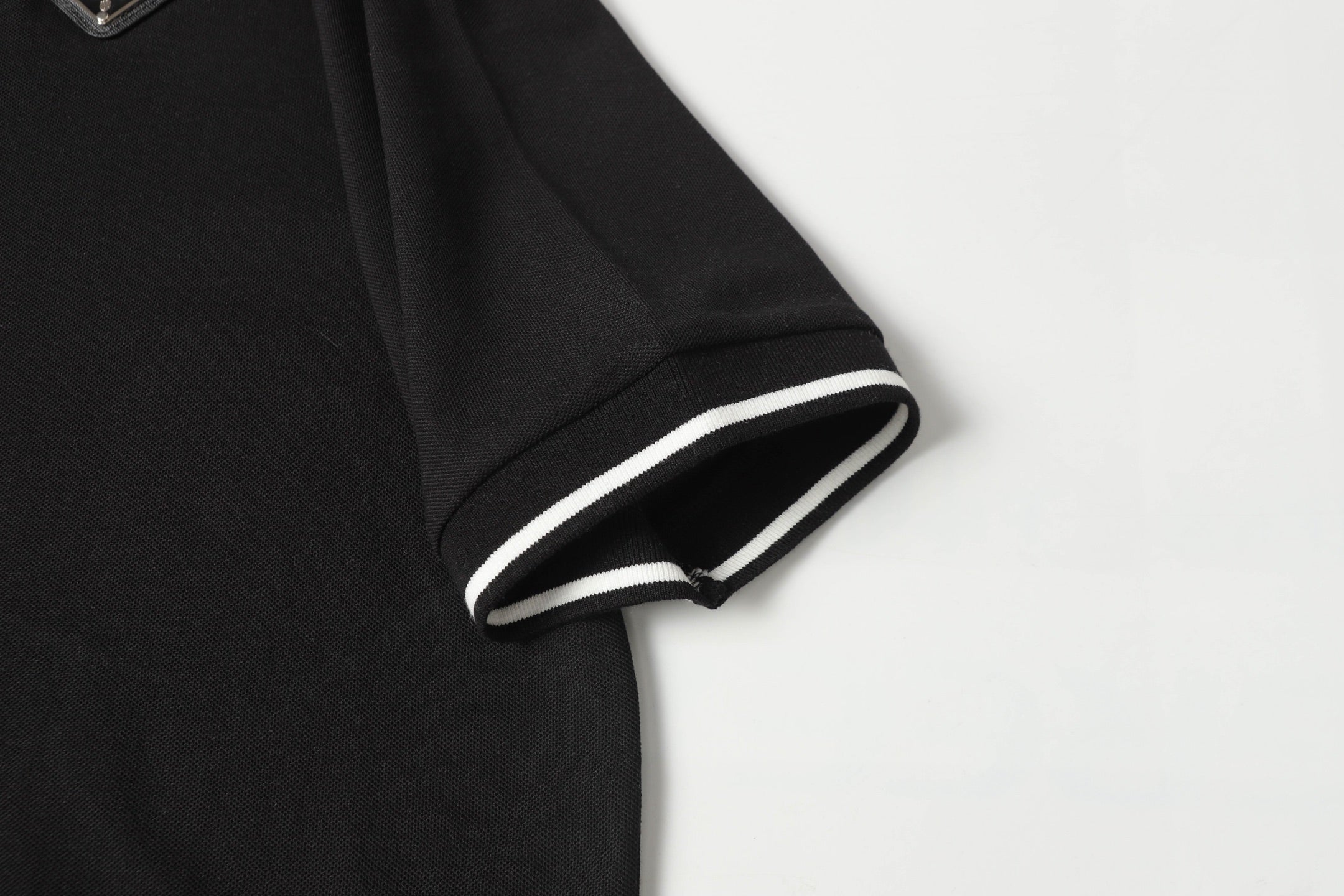 PRADA Essential Embroidered Logo Polo Shirt – Black – Sizes M–3XL