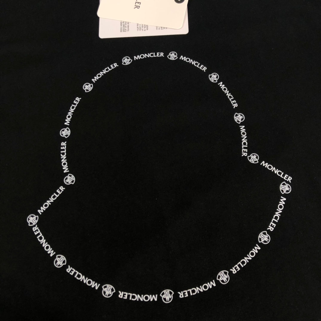 MONCLER Premium Cotton T-Shirt – Logo Print Design – Oversized Fit – Sizes S–XL