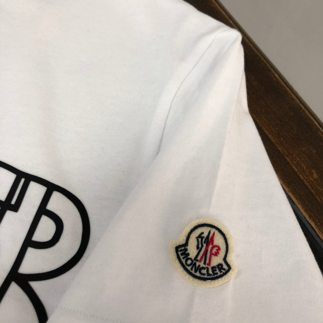 MONCLER Classic Logo Print T-Shirt – Premium Cotton – Sizes S–XL