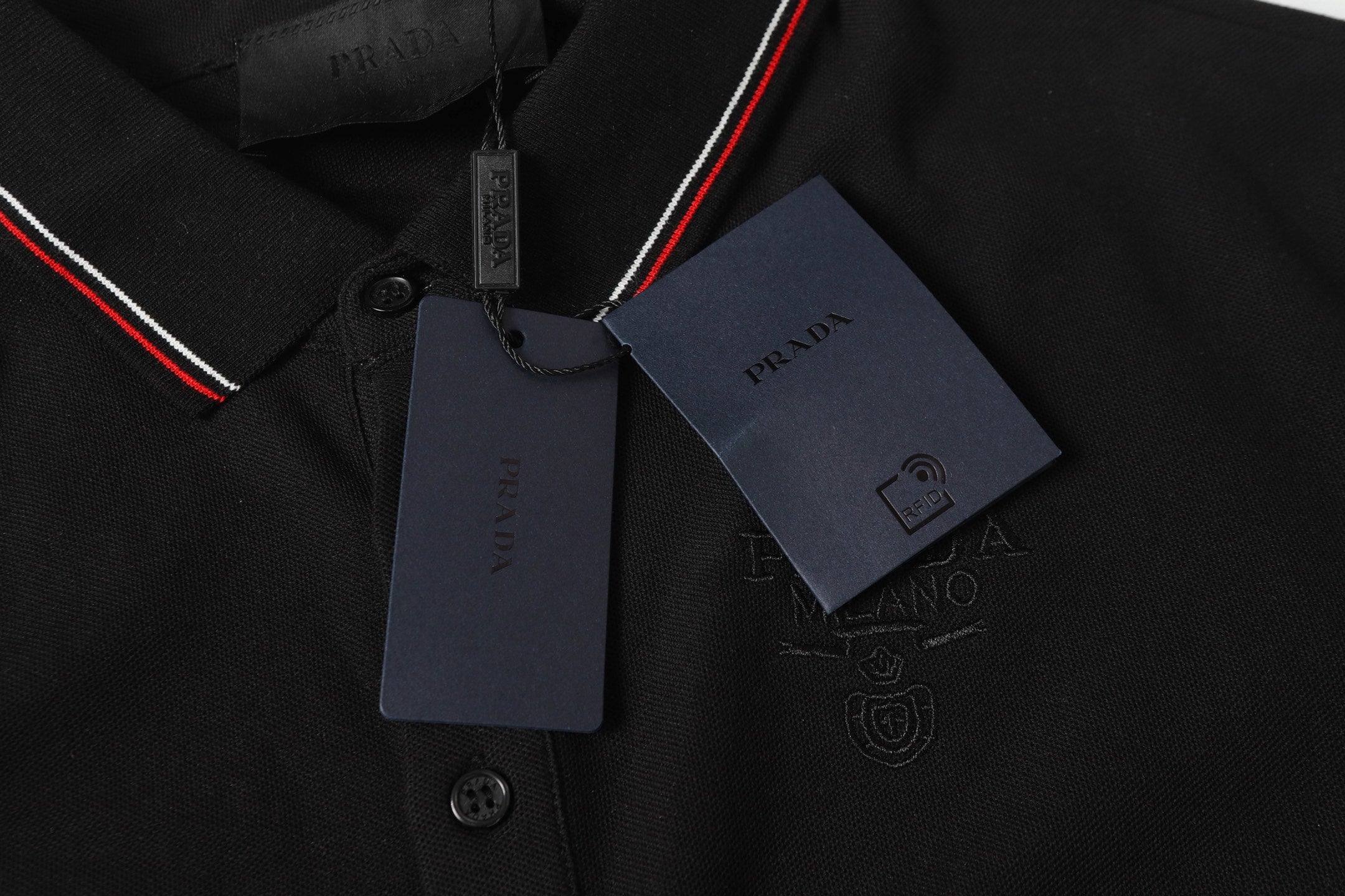 PRADA Essential Embroidered Logo Polo Shirt – Black – Sizes M–3XL