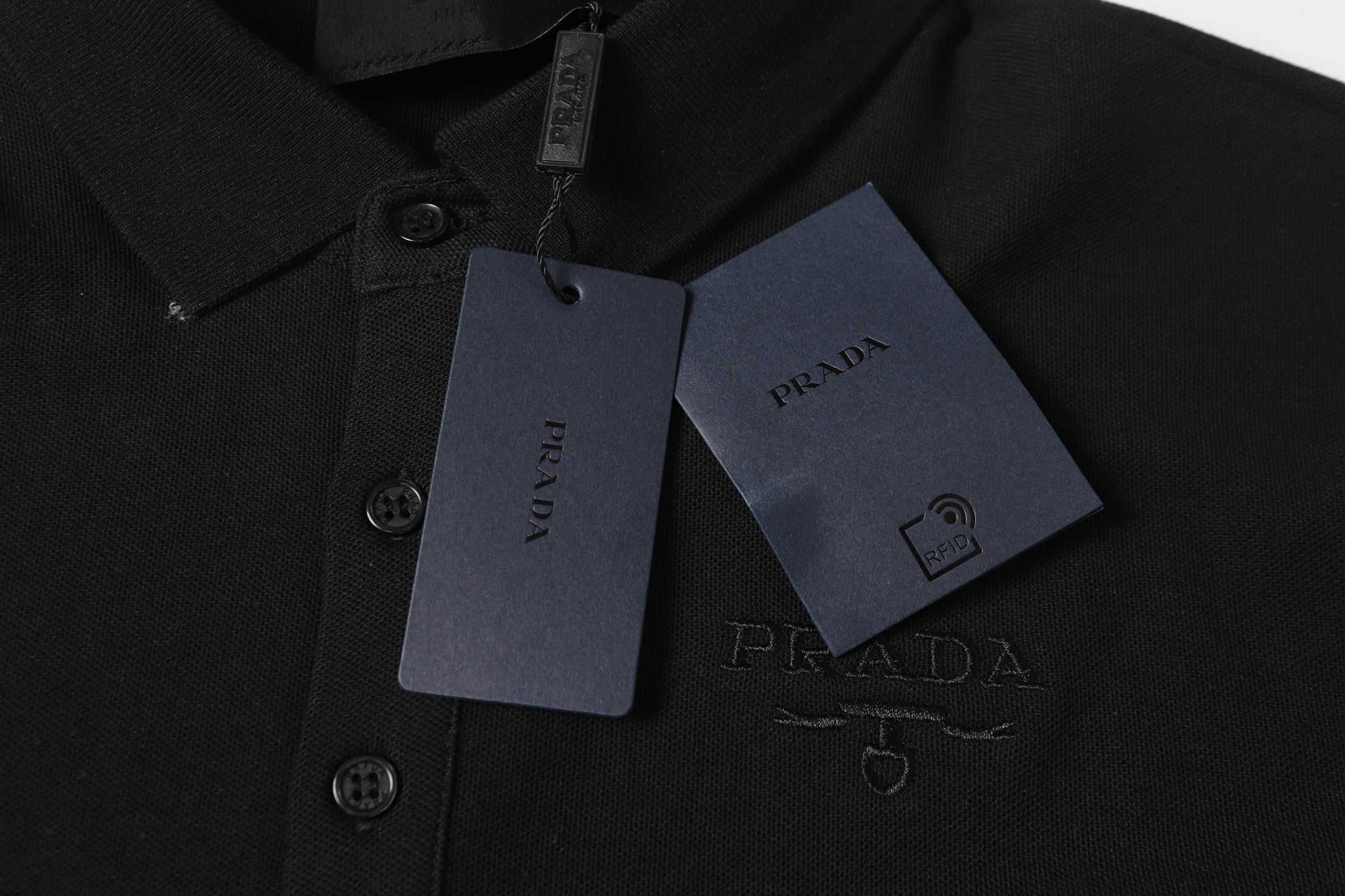 PRADA Essential Embroidered Logo Polo Shirt – Black – Sizes M–3XL