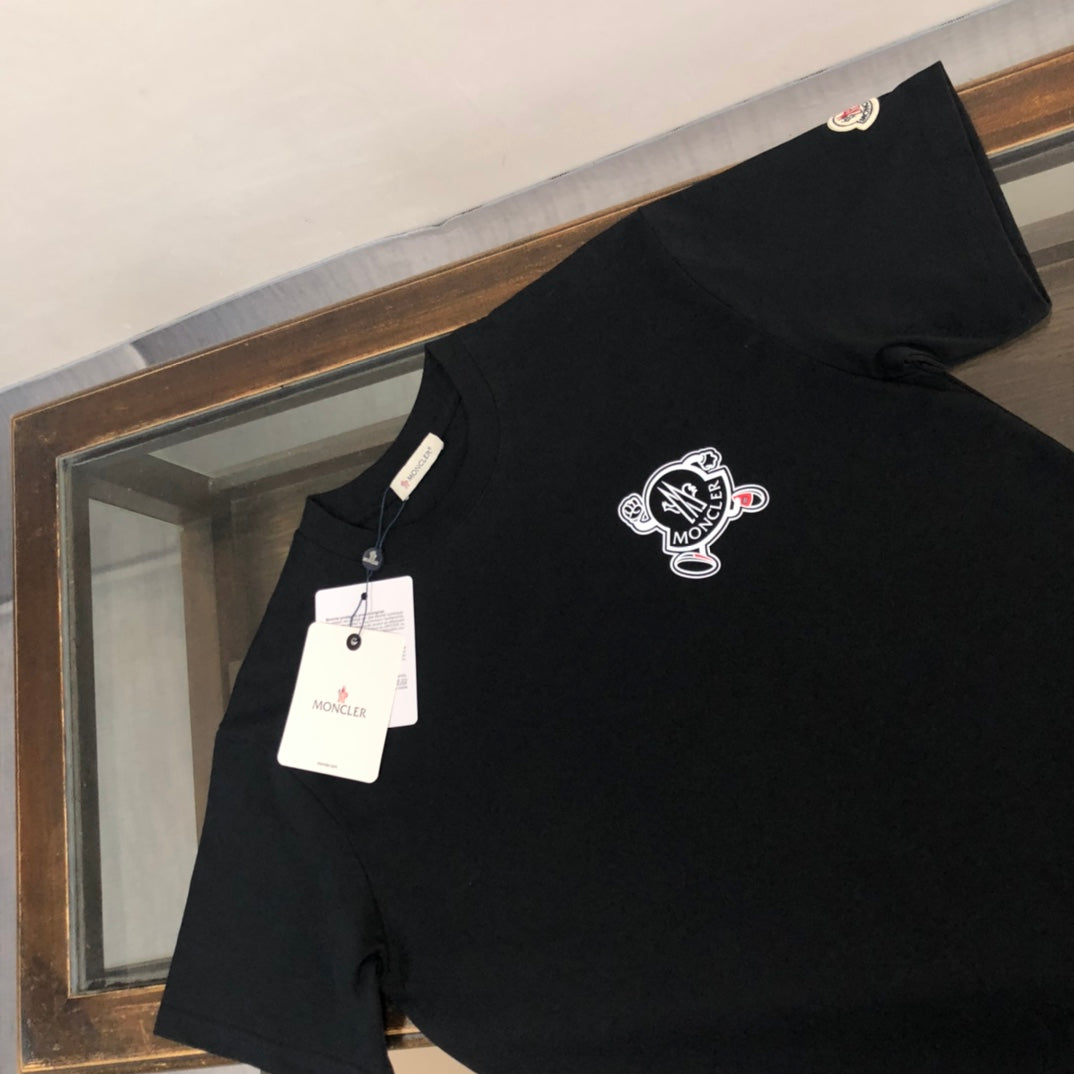 MONCLER Spring/Summer New Logo T-Shirt – 100% Cotton – Unisex Oversized Fit – Sizes S–XL