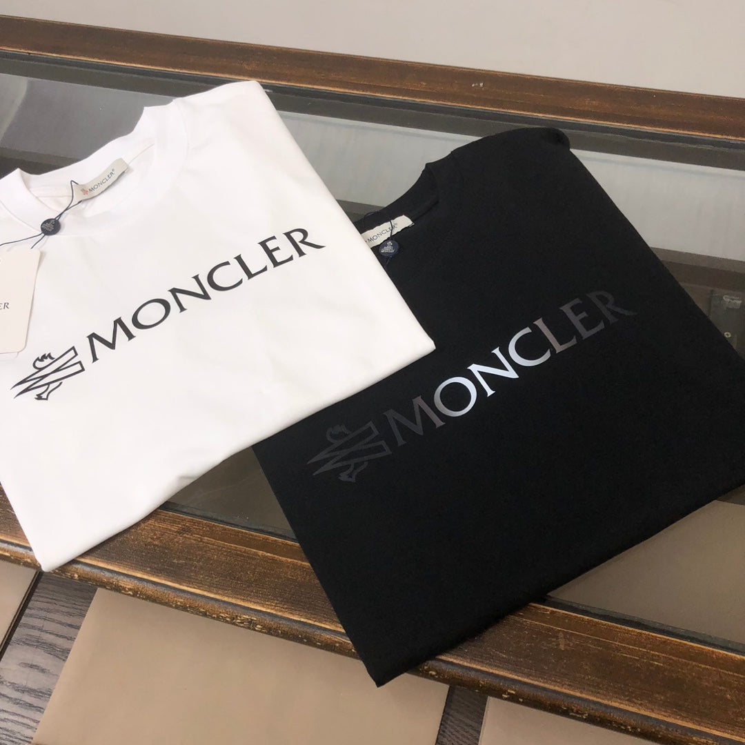 MONCLER Spring/Summer New Logo T-Shirt – Premium Tech Fabric – Oversized Fit – Sizes S–XL