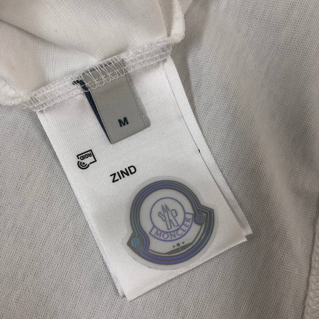MONCLER Spring/Summer New Logo T-Shirt – Premium Tech Fabric – Oversized Fit – Sizes S–XL