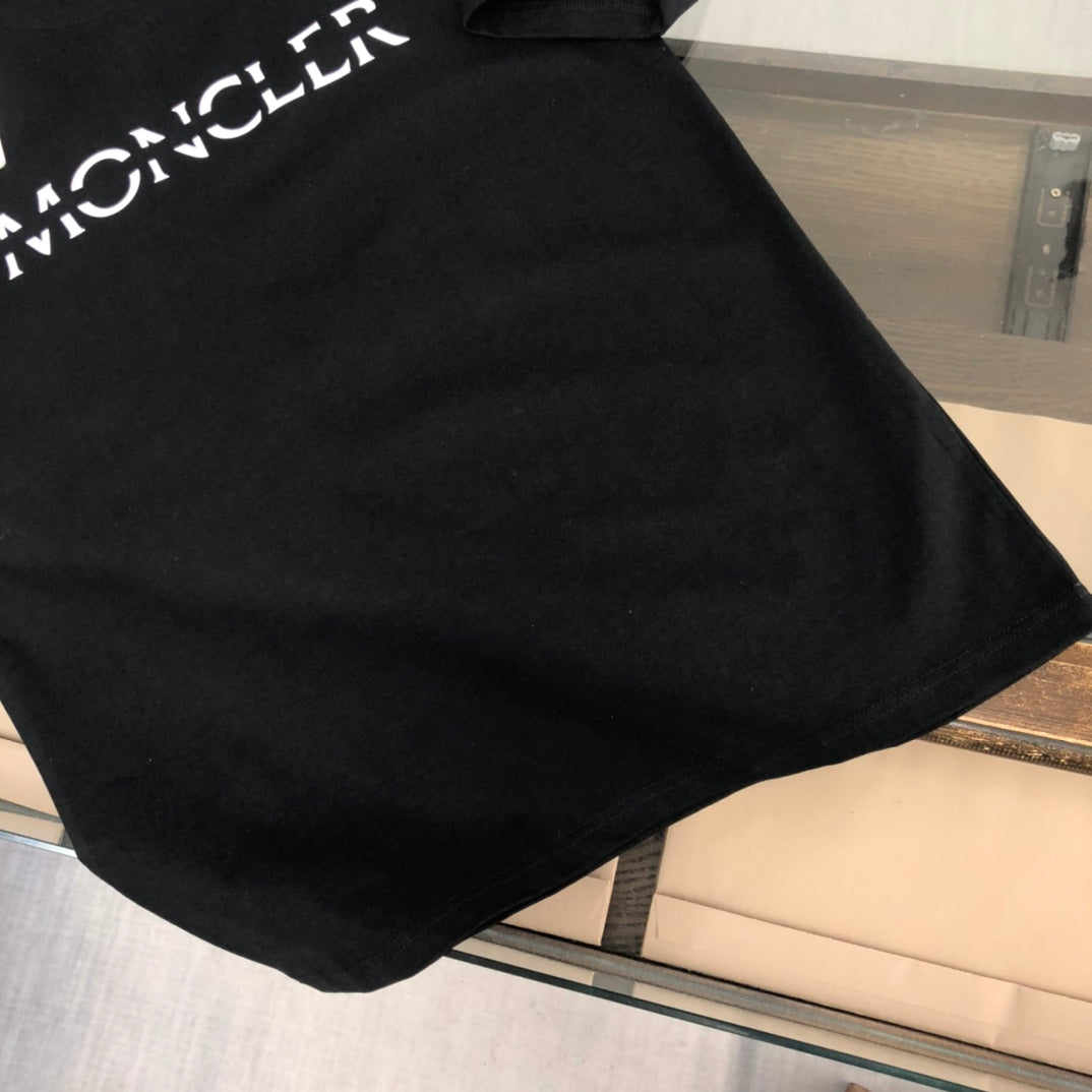 MONCLER New Men’s Crewneck T-Shirt – Unisex Luxury Style – Premium Cotton – Sizes S–XL