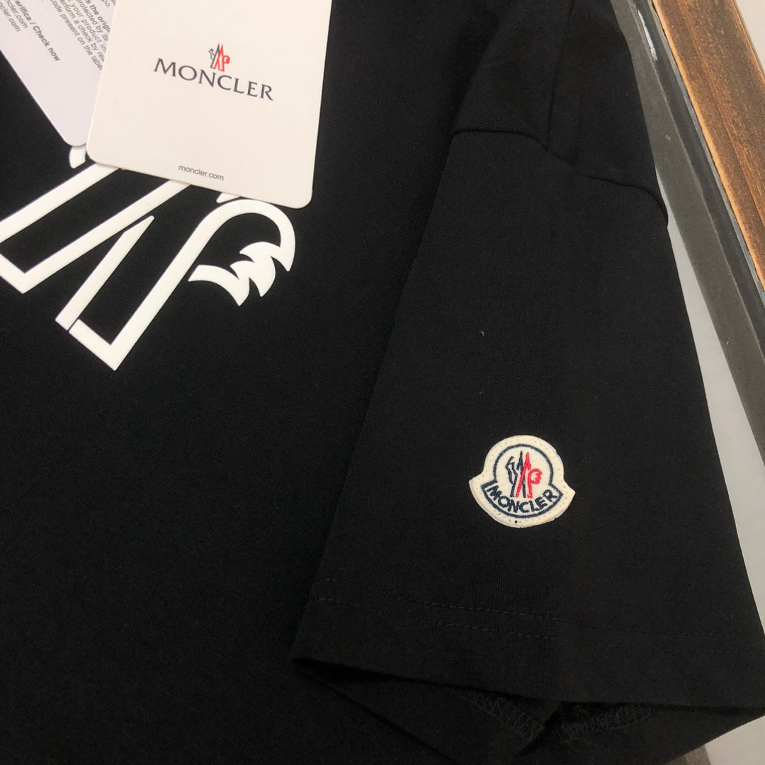 MONCLER New Couples’ Crewneck T-Shirt – 3D Logo Print – Premium Cotton – Sizes S–XL