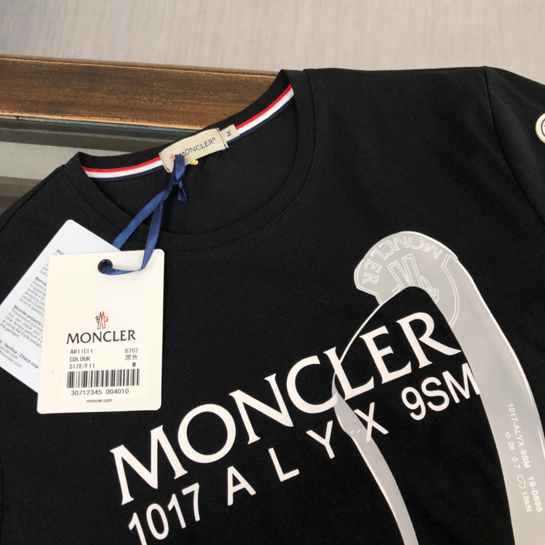 MONCLER Spring New Silky Cotton T-Shirt – Logo Print & Sleeve Patch – Slim Fit – Sizes M–3XL