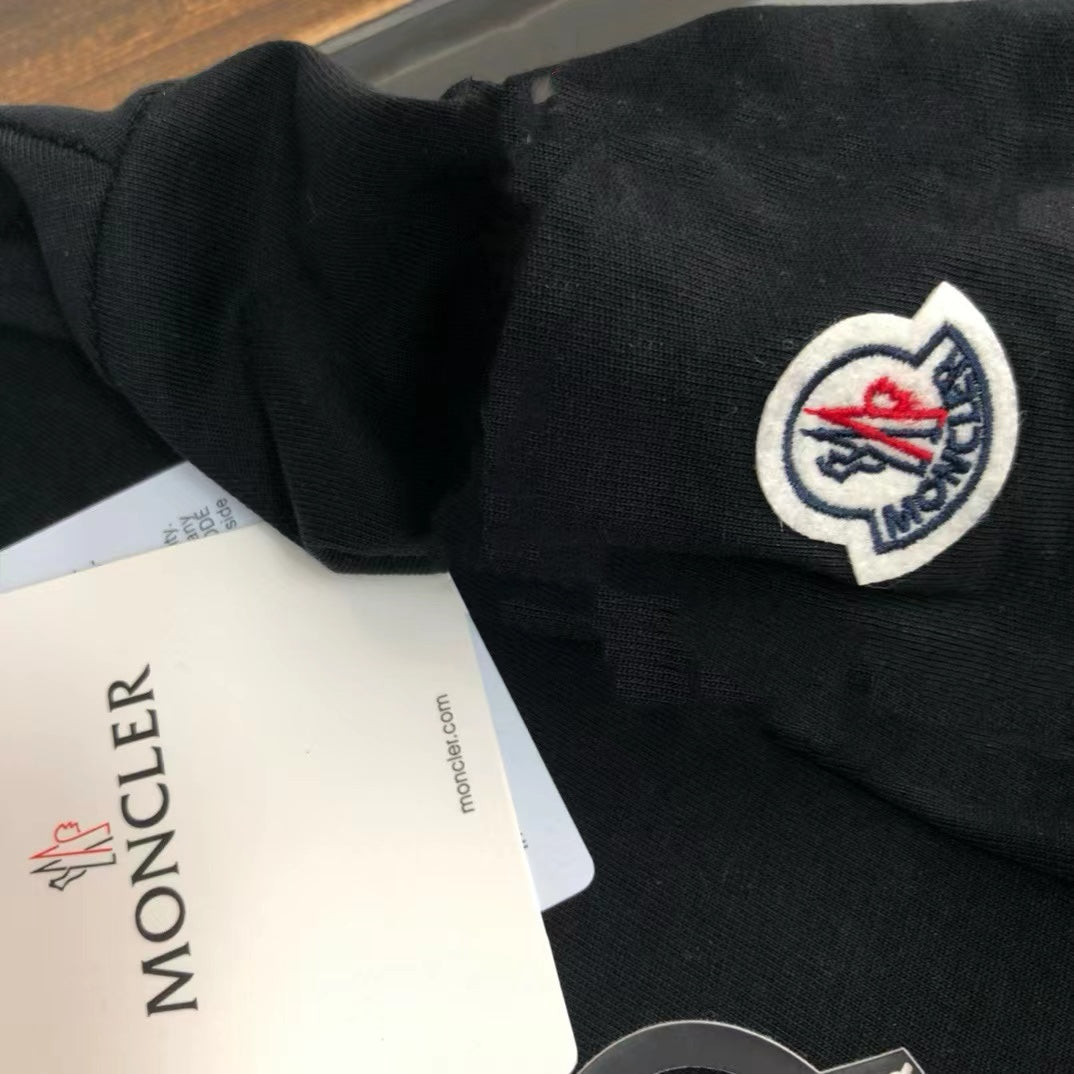 MONCLER Premium Cotton T-Shirt – 260g Custom Fabric – Sleeve Pocket Design – Sizes M–3XL