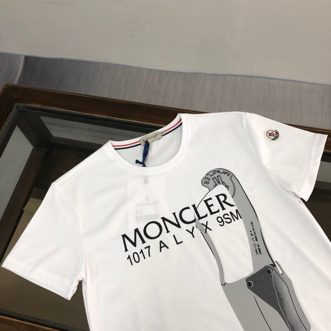 MONCLER Logo Print Slim-Fit T-Shirt – Embroidered Sleeve Patch – Sizes M–3XL