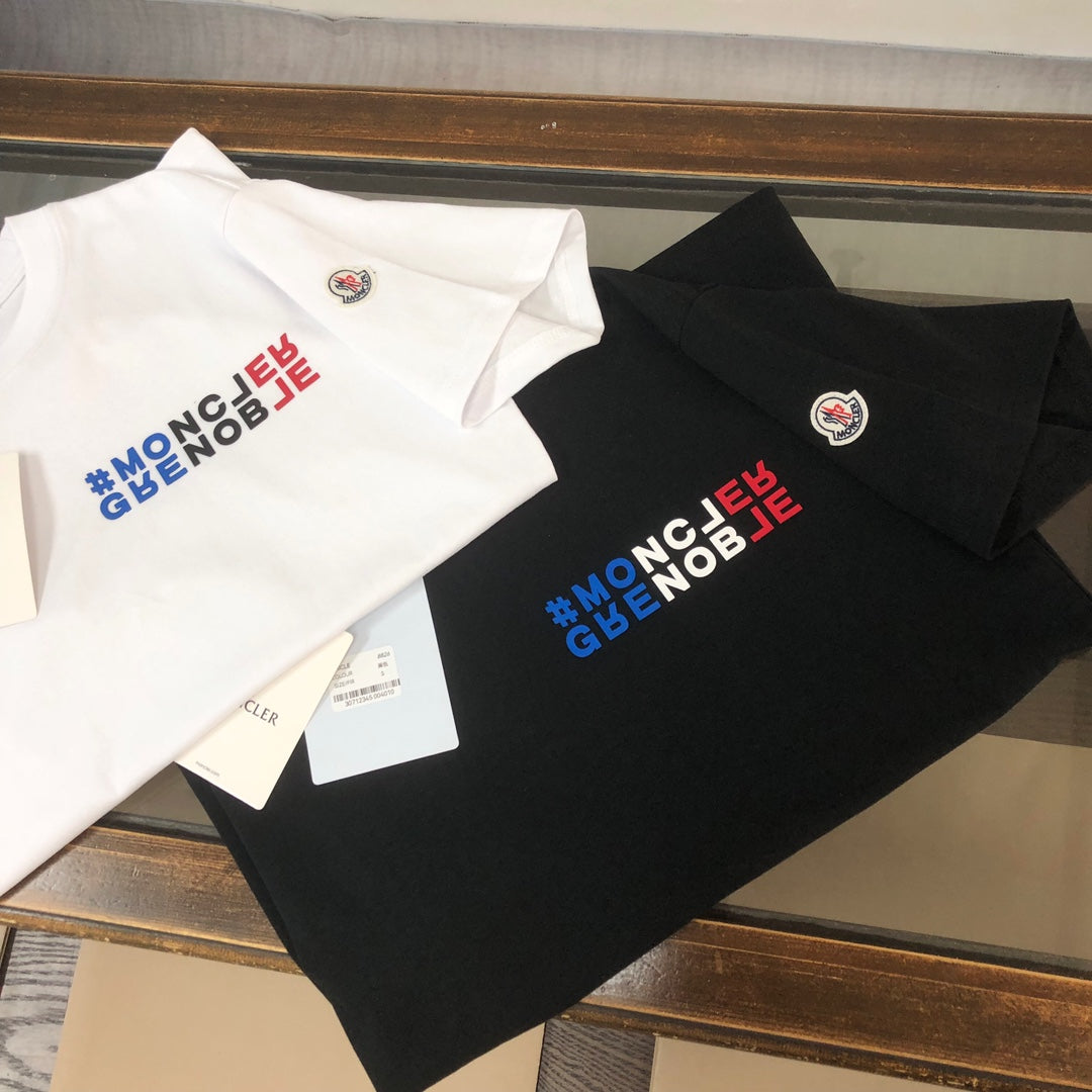 MONCLER Couple’s Cotton T-Shirt – Contrast Silicone Logo Print – Sizes S–XL (Oversized Fit)