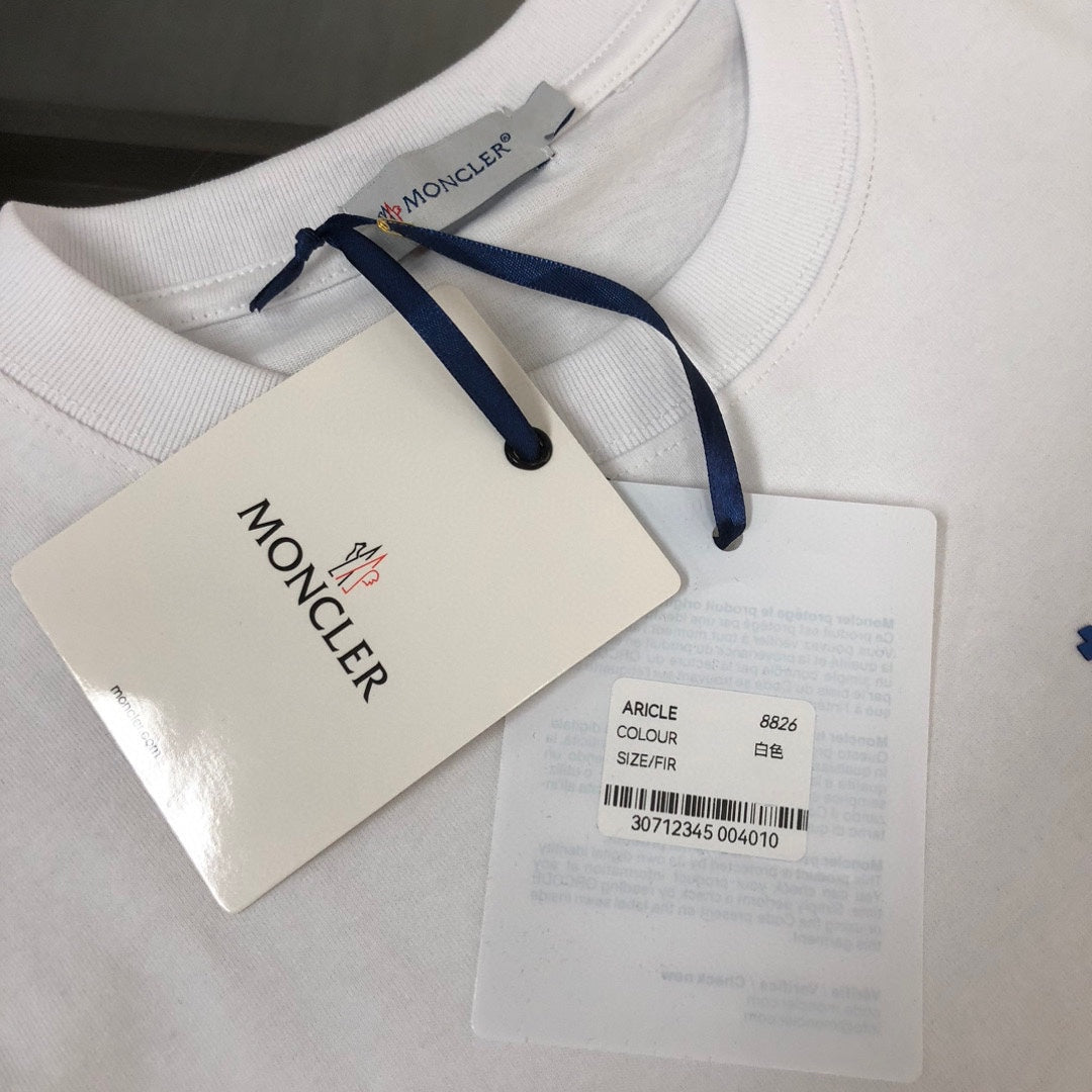 MONCLER Couple’s Cotton T-Shirt – Contrast Silicone Logo Print – Sizes S–XL (Oversized Fit)