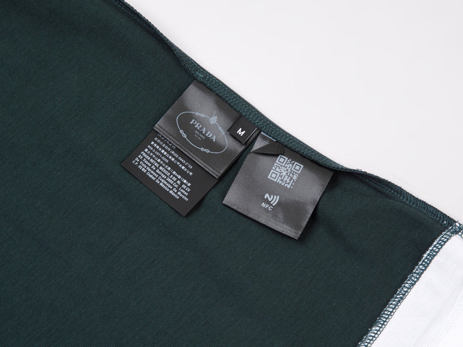 PRADA 2025 Dual-Layer Effect Triangle Logo Patch T-Shirt | S–XL