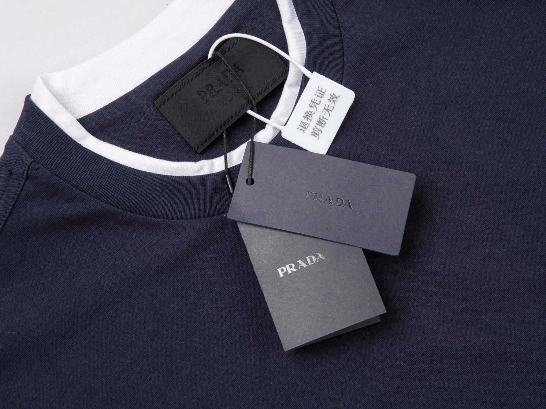 PRADA 2025 Dual-Layer Effect Triangle Logo Patch T-Shirt | S–XL