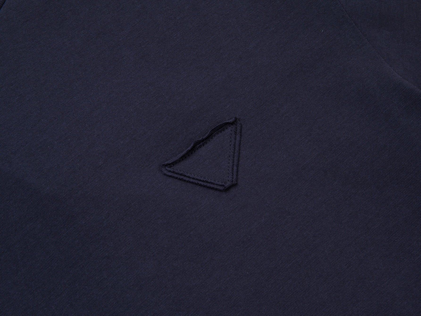 PRADA 2025 Dual-Layer Effect Triangle Logo Patch T-Shirt | S–XL