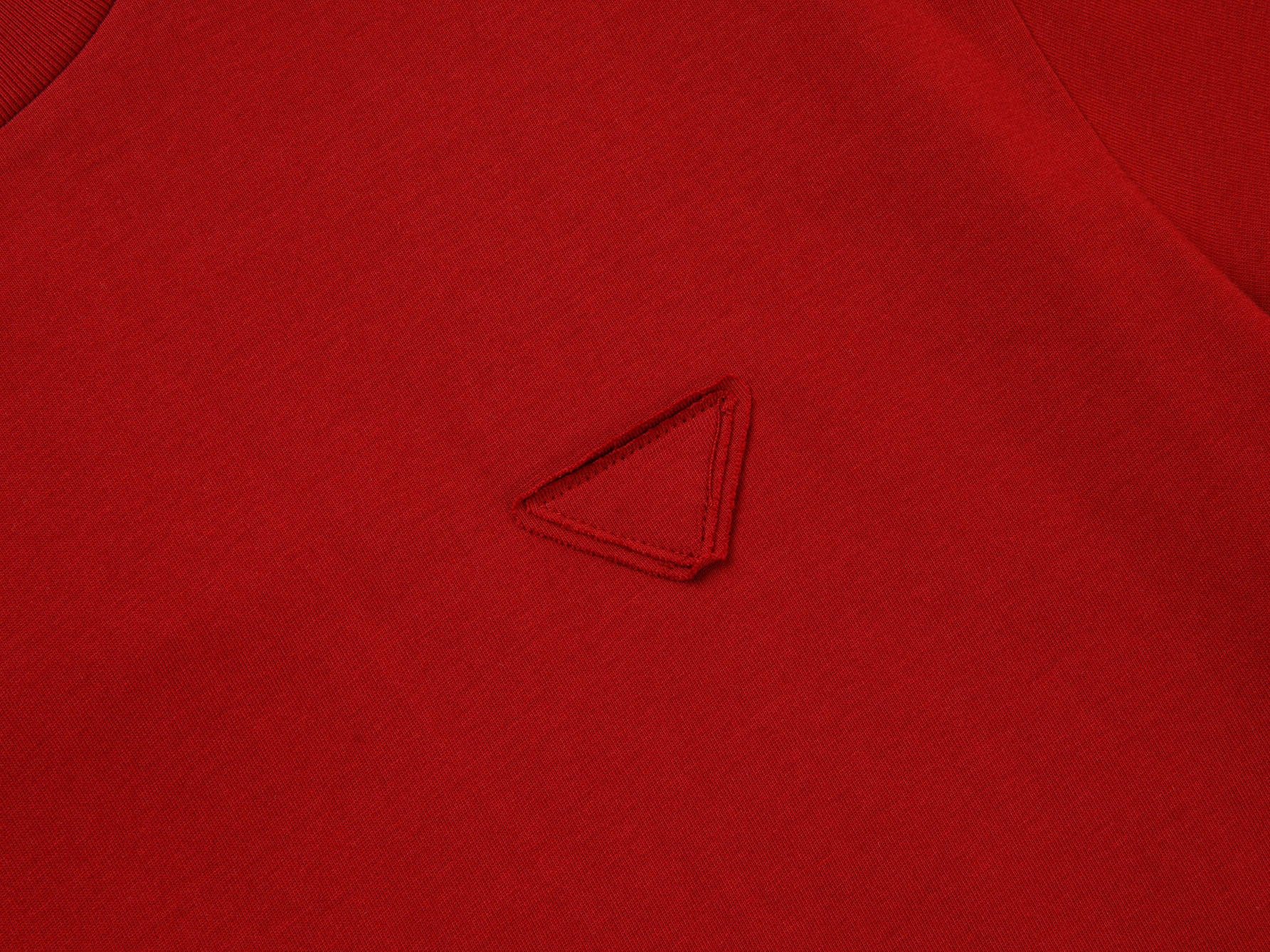 PRADA 2025 Dual-Layer Effect Triangle Logo Patch T-Shirt | S–XL