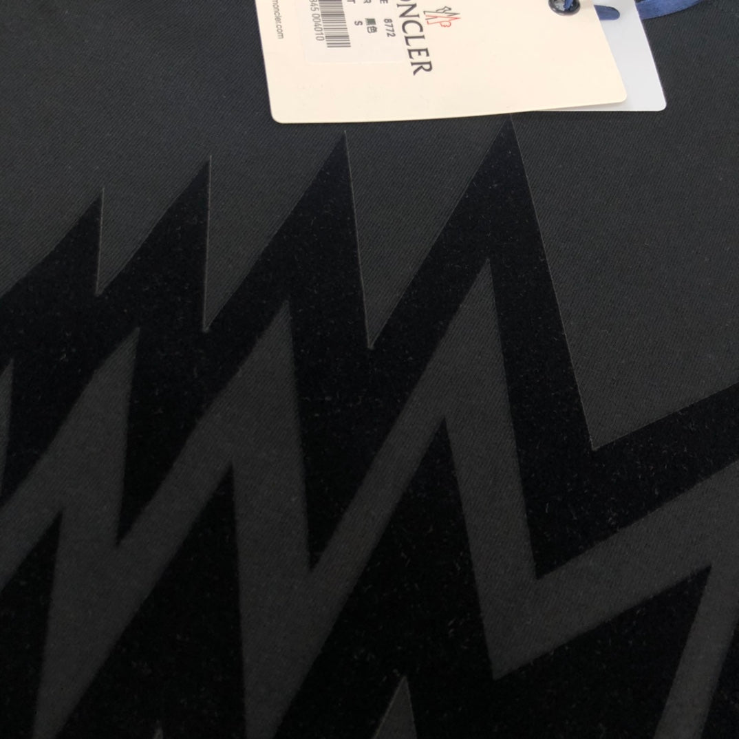 MONCLER Pure Cotton T-Shirt – 260g Custom Fabric – Velvet “M” Logo – Sizes S–XL