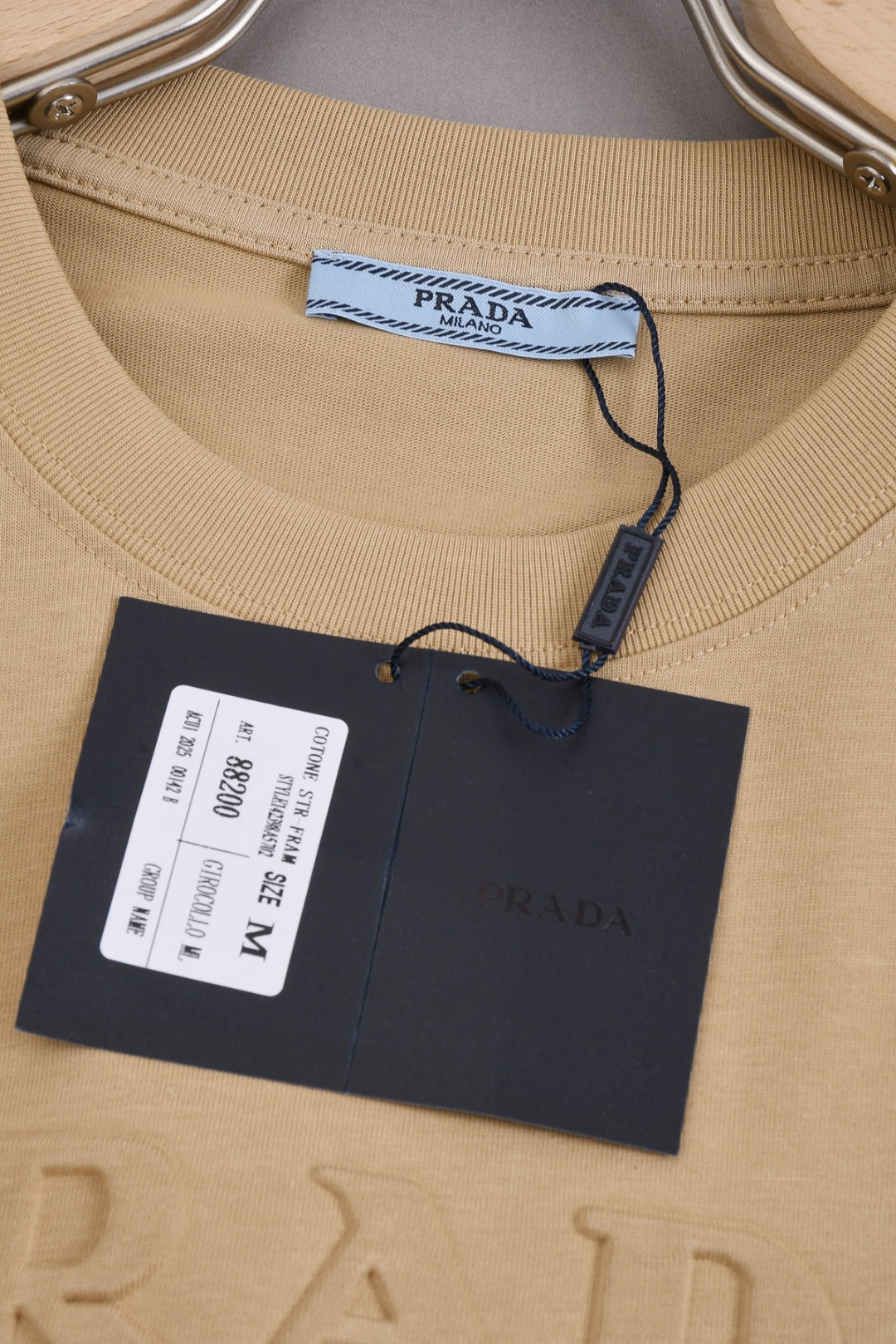 PRADA 25SS Classic Embossed Triangle Logo T-Shirt | XS–L