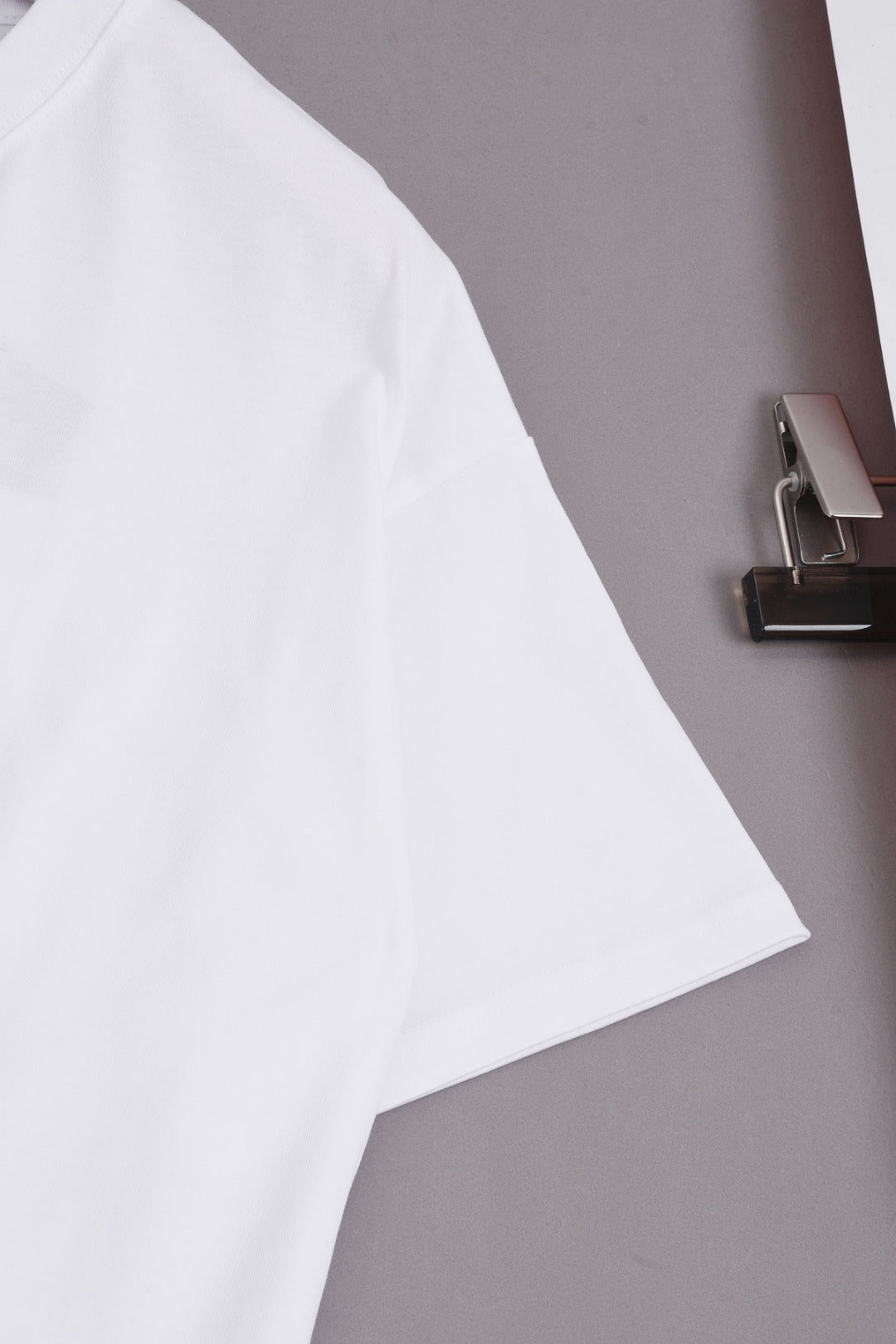 PRADA 25SS Classic Embossed Triangle Logo T-Shirt | XS–L