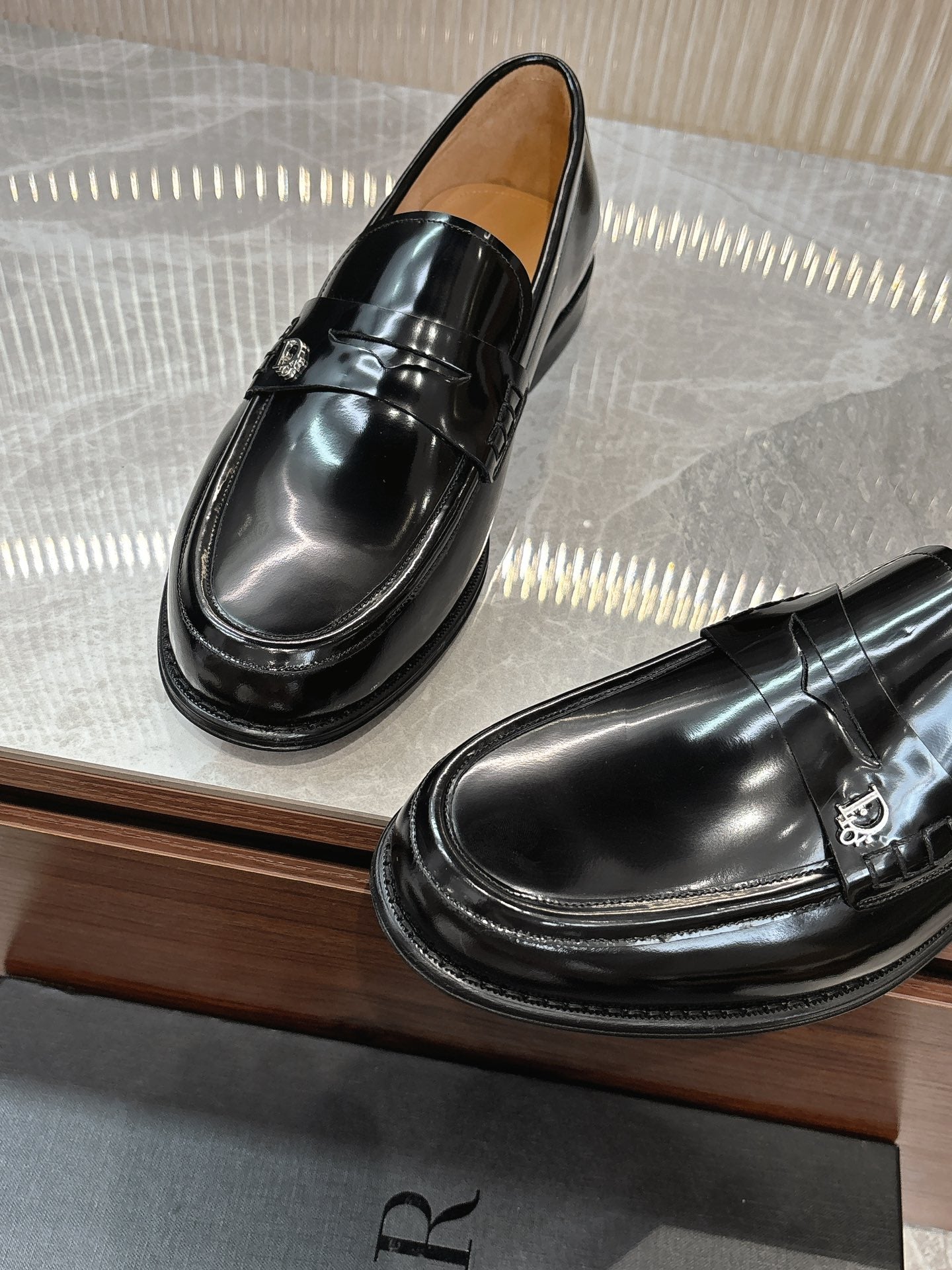 Dior Men’s Shoes – EXPLORER Derby | Premium Black Leather | Sizes 38–44