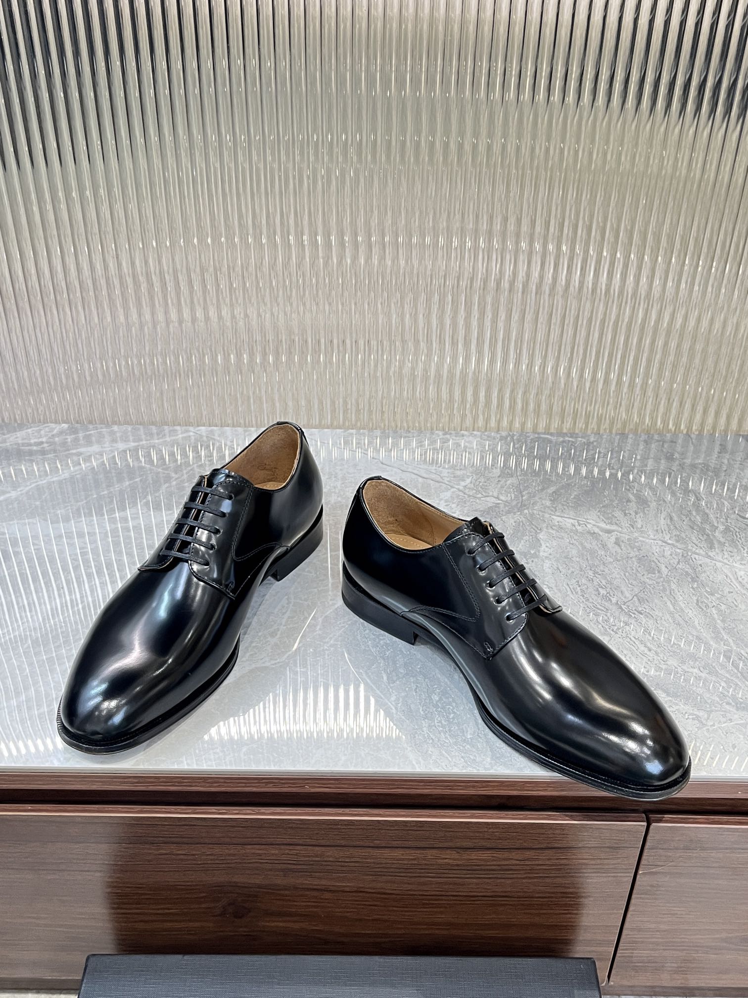 Dior Men’s Shoes – EXPLORER Derby | Premium Black Leather | Sizes 38–44